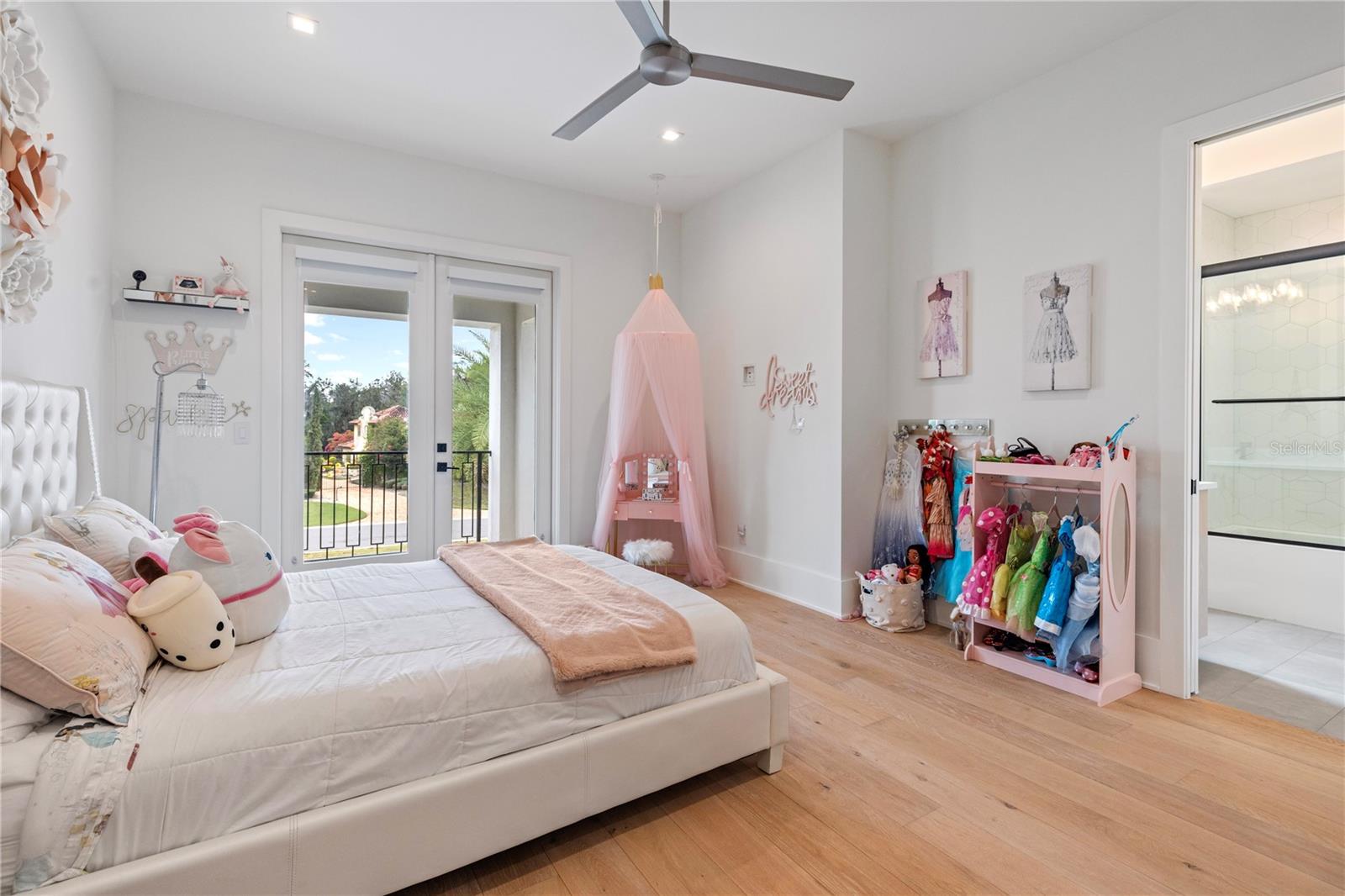 CHAINE DU LAC - Residential