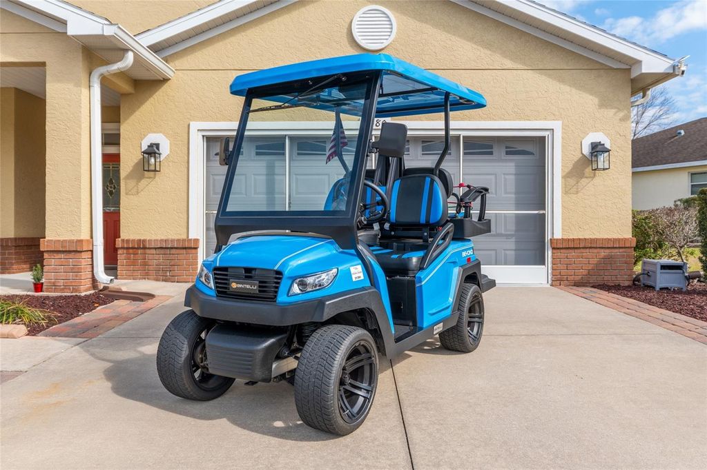 Photo of 9480 SW 94th Loop, Ocala, FL 34481 (MLS # OM716640)