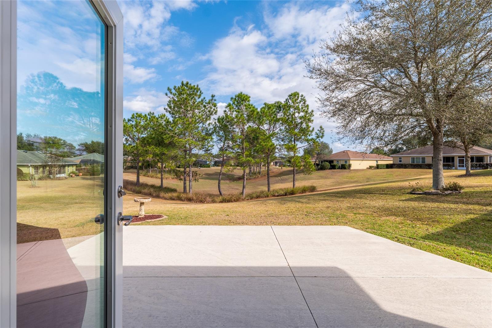 ON TOP OF THE WORLD - Residential