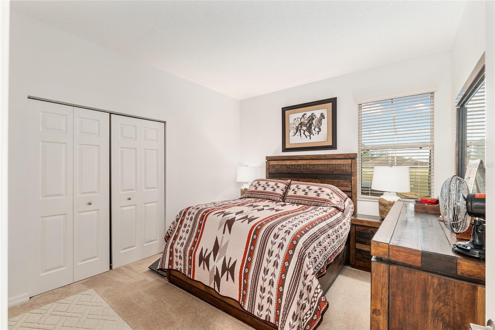 ON TOP OF THE WORLD - Residential