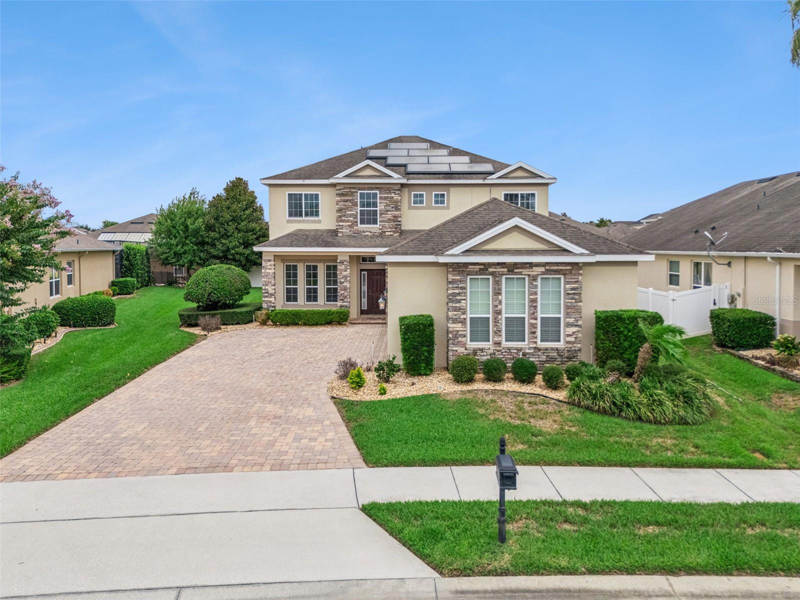2045 SANDY GARDEN LANE