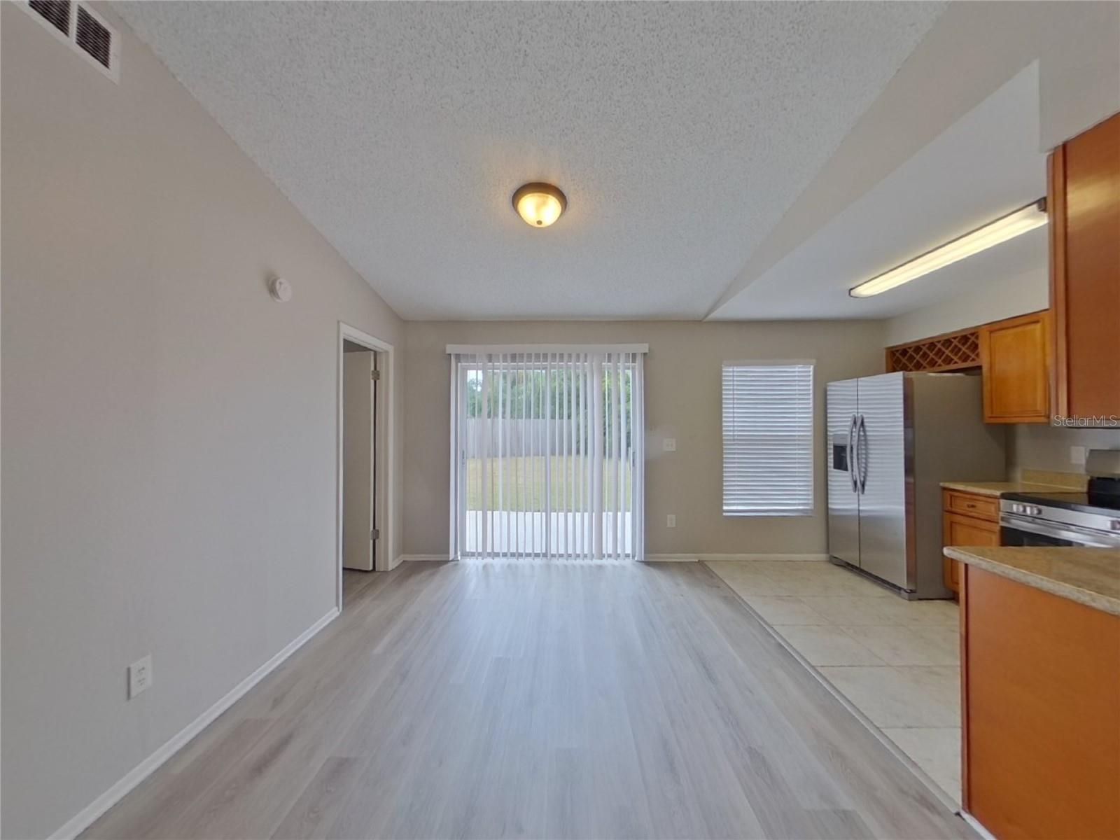 CARROLLWOOD MEADOWS UNIT XI - Residential Lease