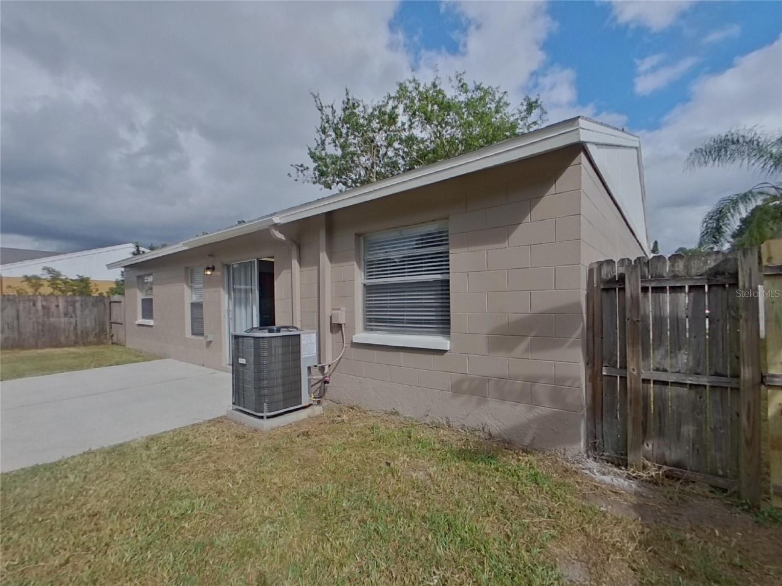 CARROLLWOOD MEADOWS UNIT XI - Residential Lease