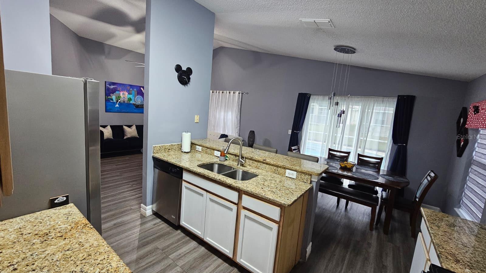 HAMPTON LAKES, HAMPTON ESTATES - Residential Lease