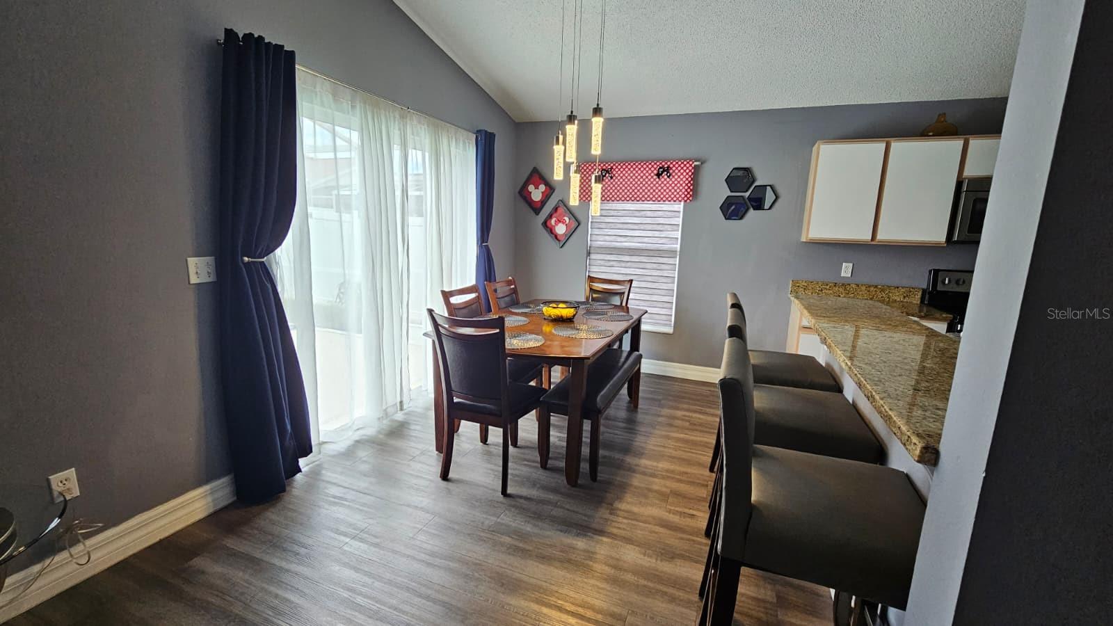 HAMPTON LAKES, HAMPTON ESTATES - Residential Lease