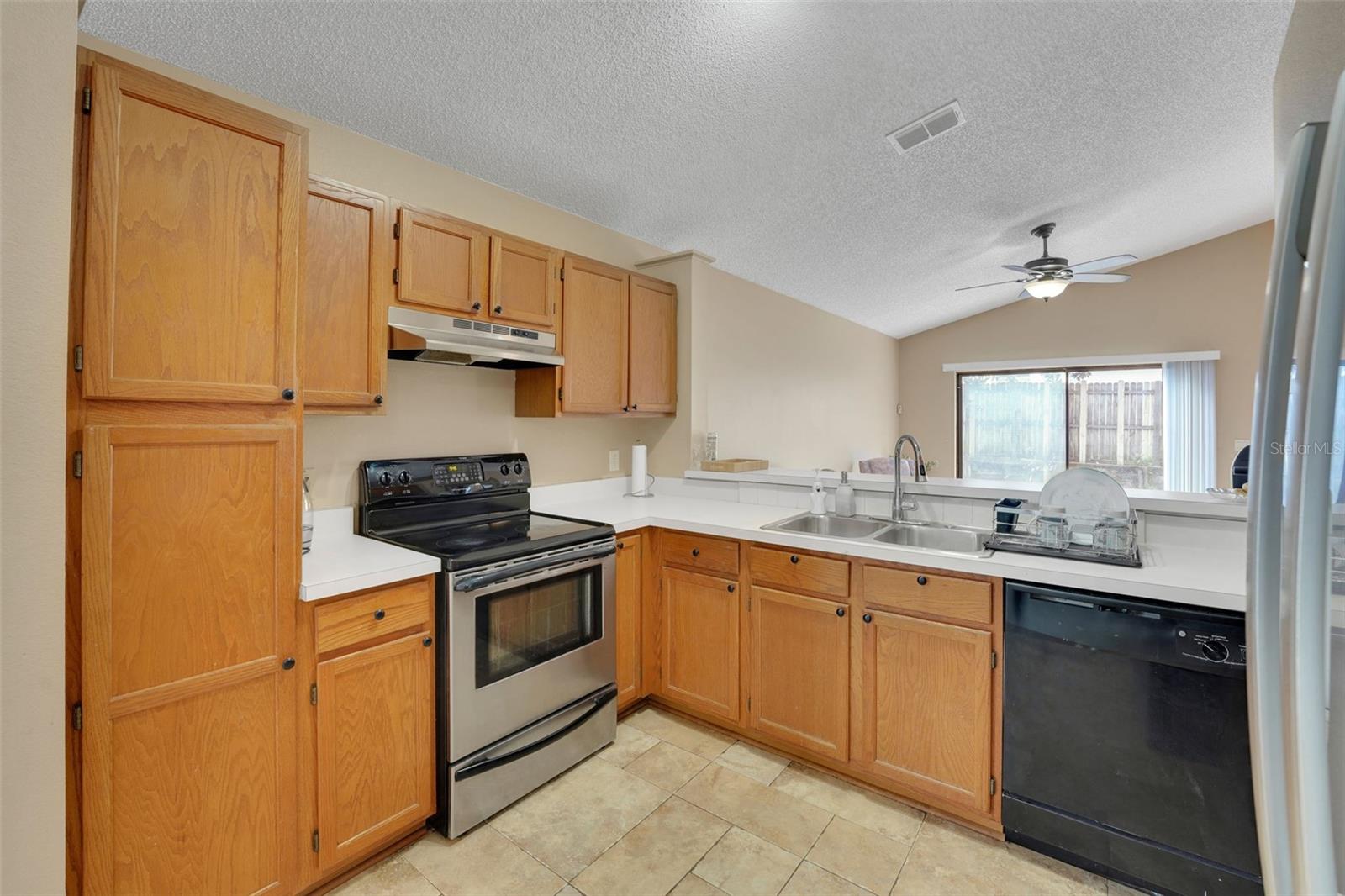GREENWOOD LAKES UNIT D-3B 2ND ADD - Residential
