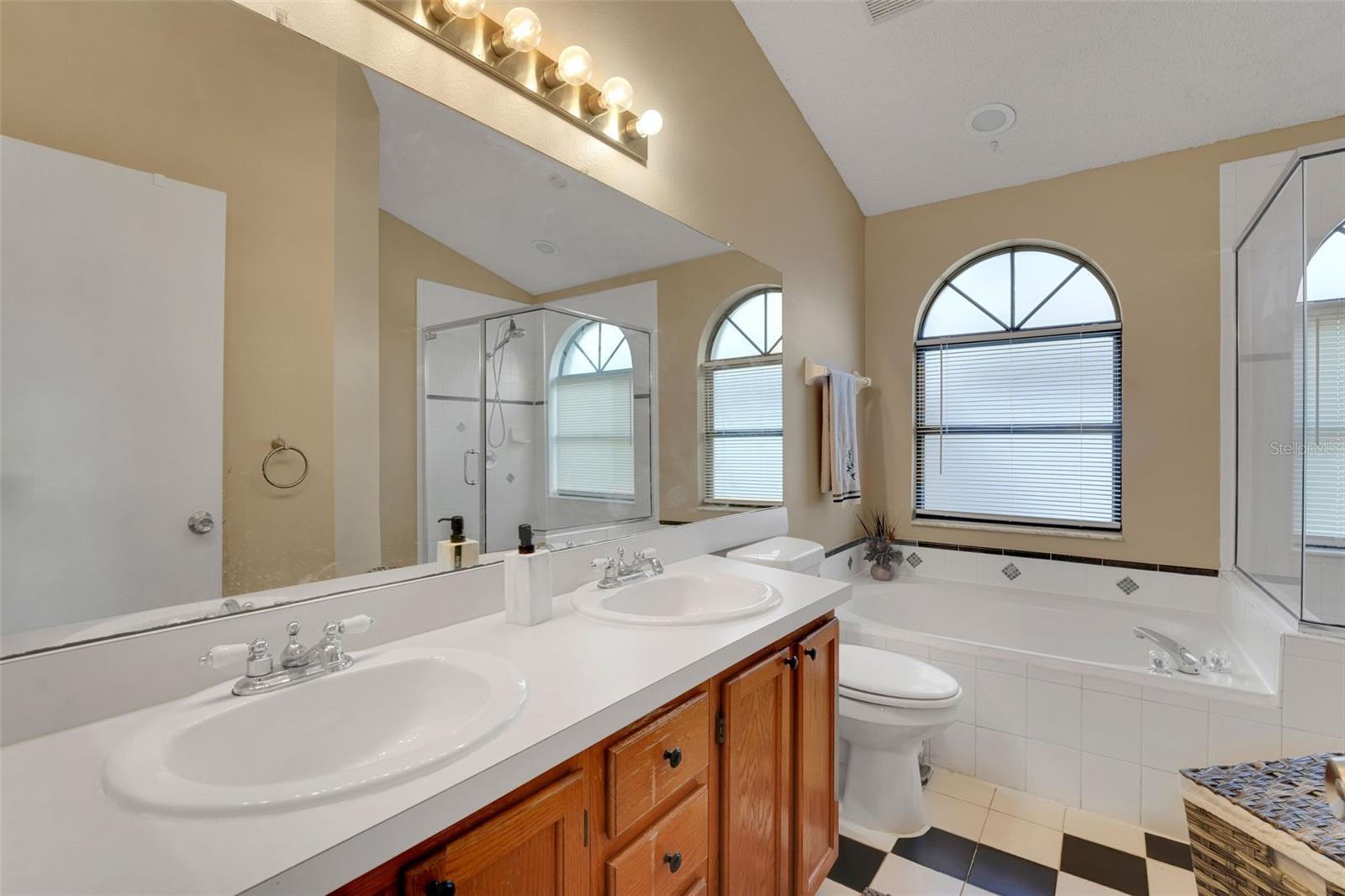 GREENWOOD LAKES UNIT D-3B 2ND ADD - Residential