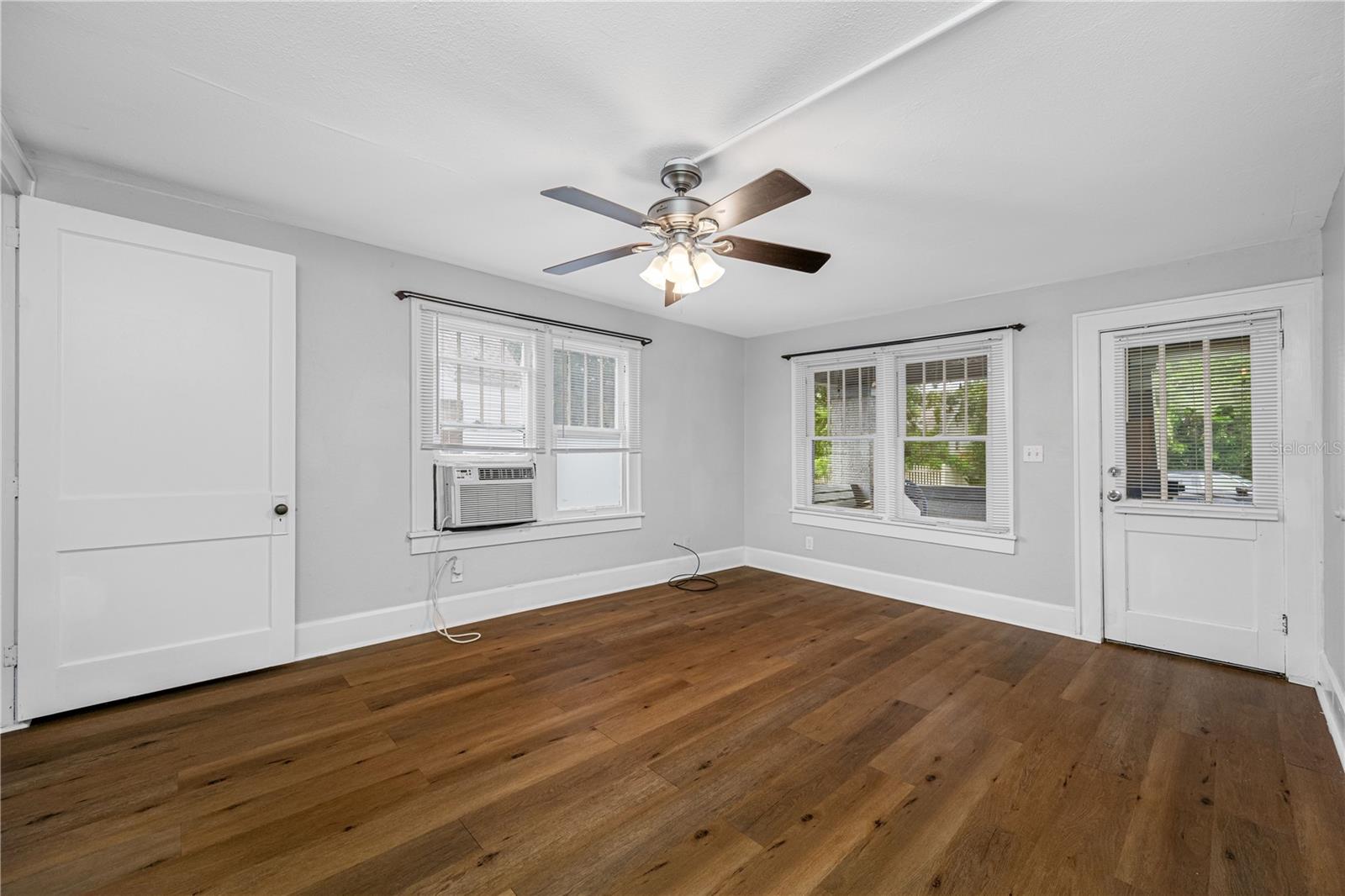 EDINA GARDEN OF EDEN - Residential Income