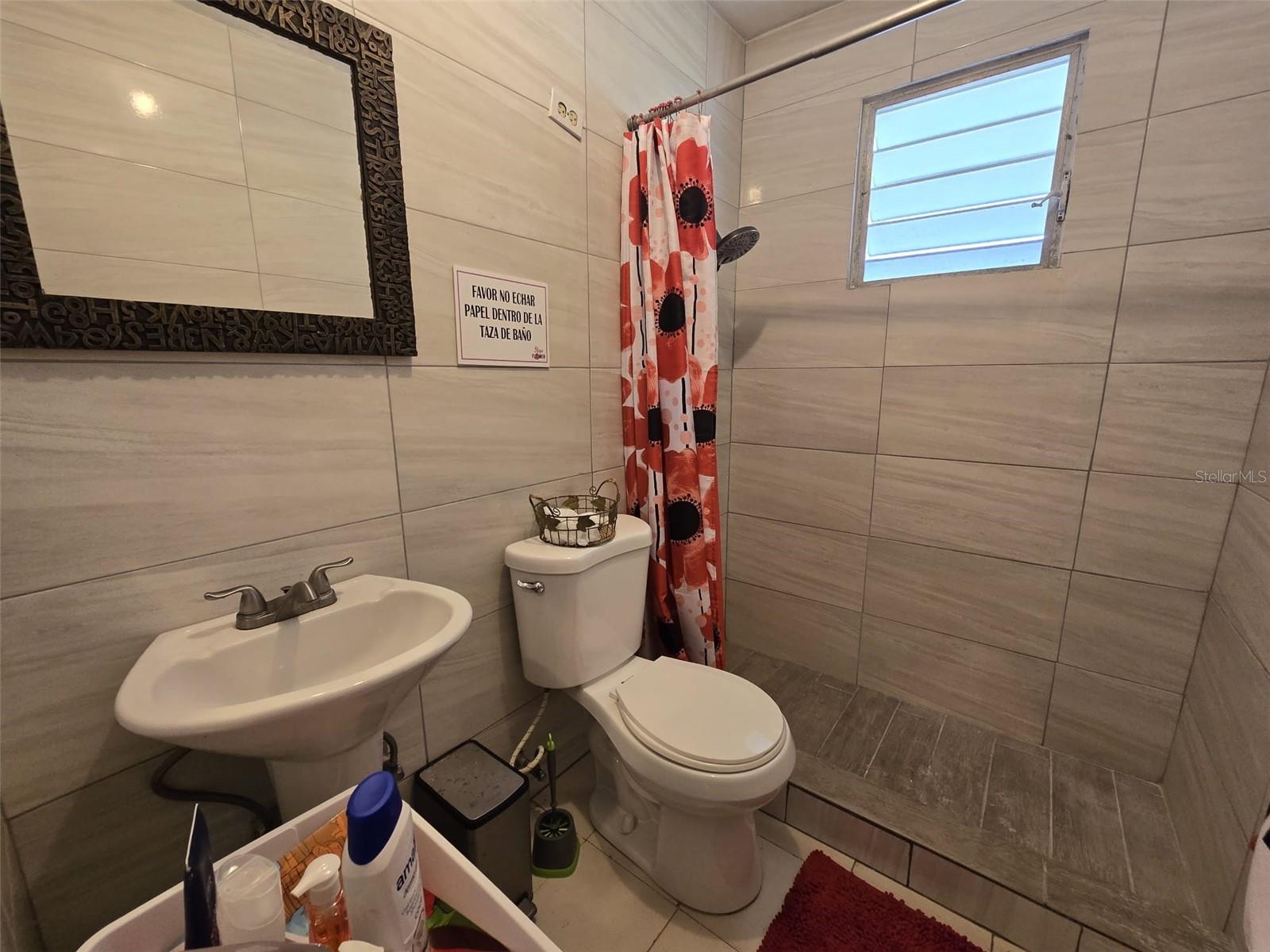 PARCELAS NAVARRO CALLE 12, CASA 330, GURABO, PR 00 - Residential Lease