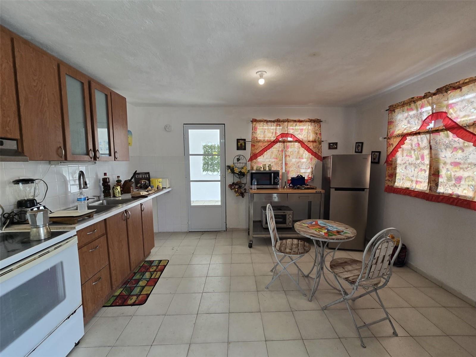 PARCELAS NAVARRO CALLE 12, CASA 330, GURABO, PR 00 - Residential Lease