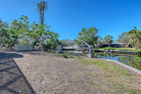 A home in SARASOTA