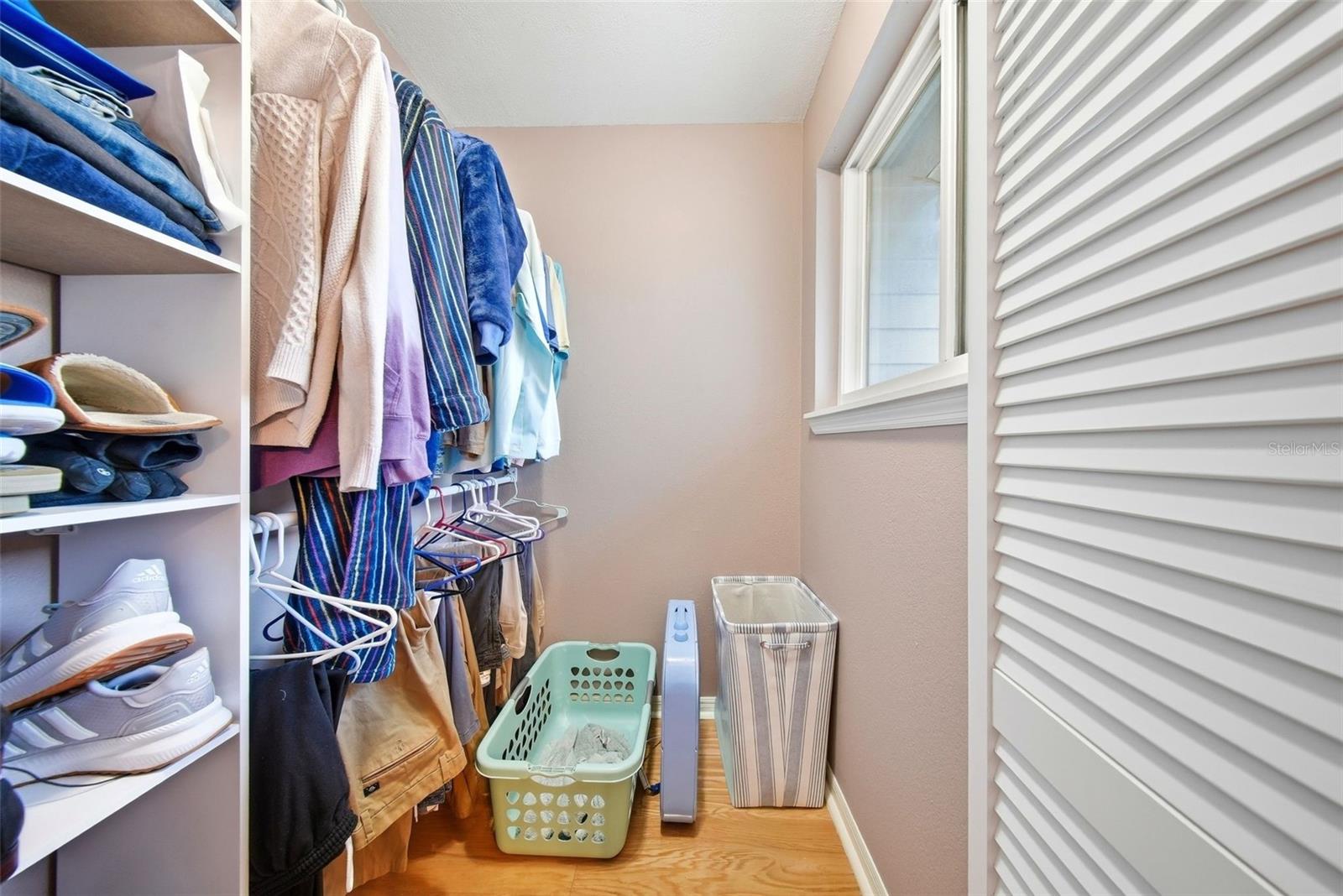 LINKS THE CONDO - Residential