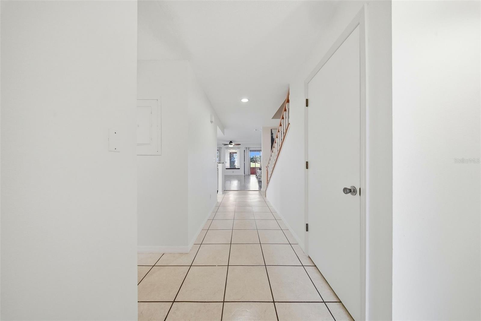 LINKS THE CONDO - Residential