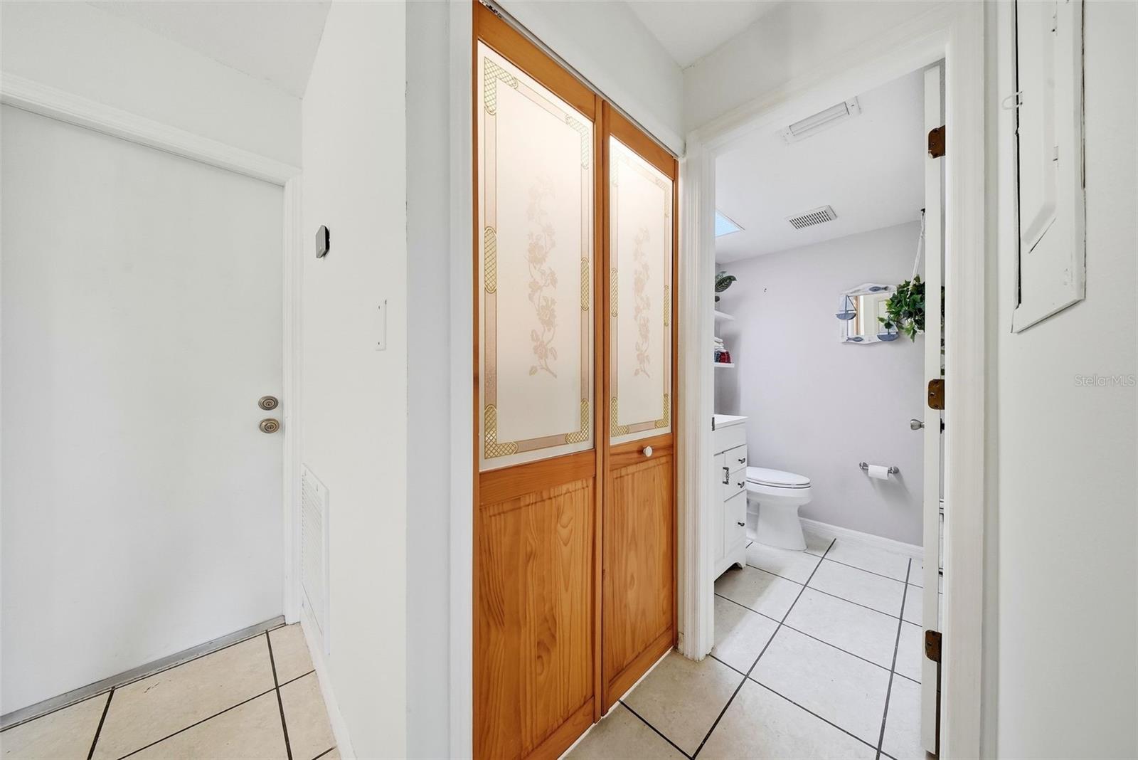 LINKS THE CONDO - Residential