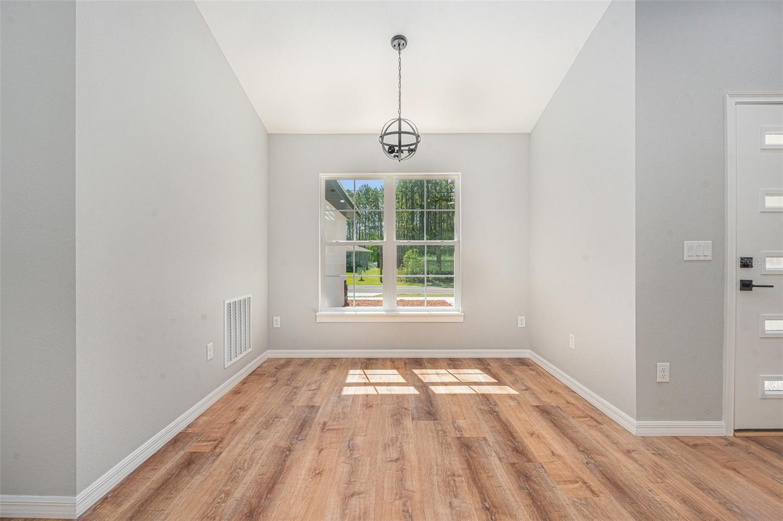 CITRUS SPGS UNIT 07 - Residential