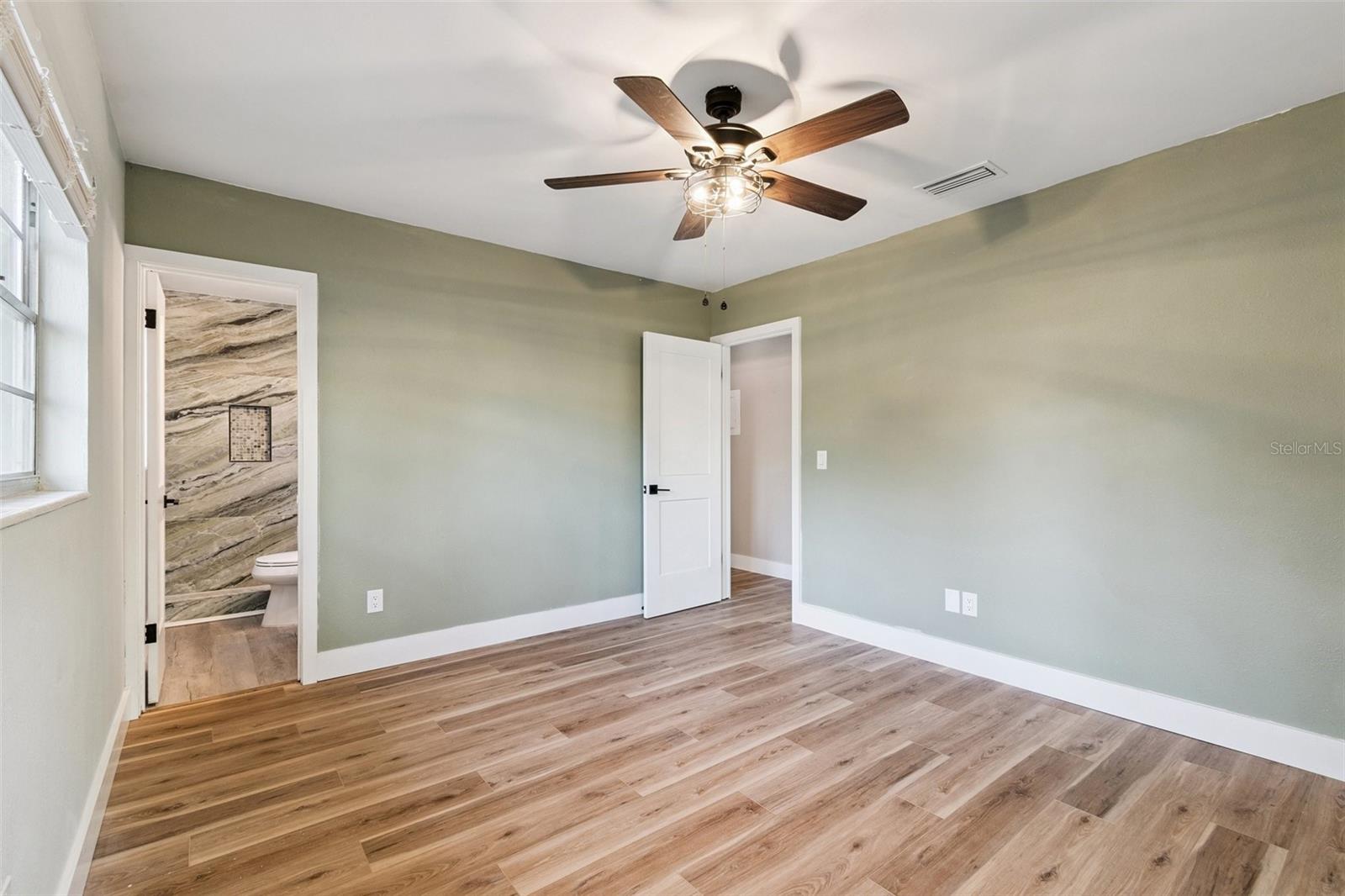 NORTHWEST ESTATES - Residential