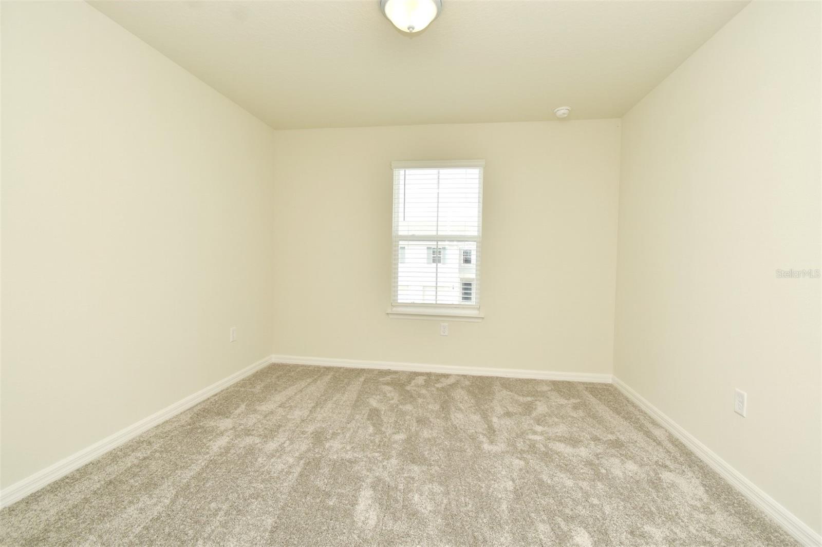 EMERALD POINTE AT BERYL LANDING - Residential Lease