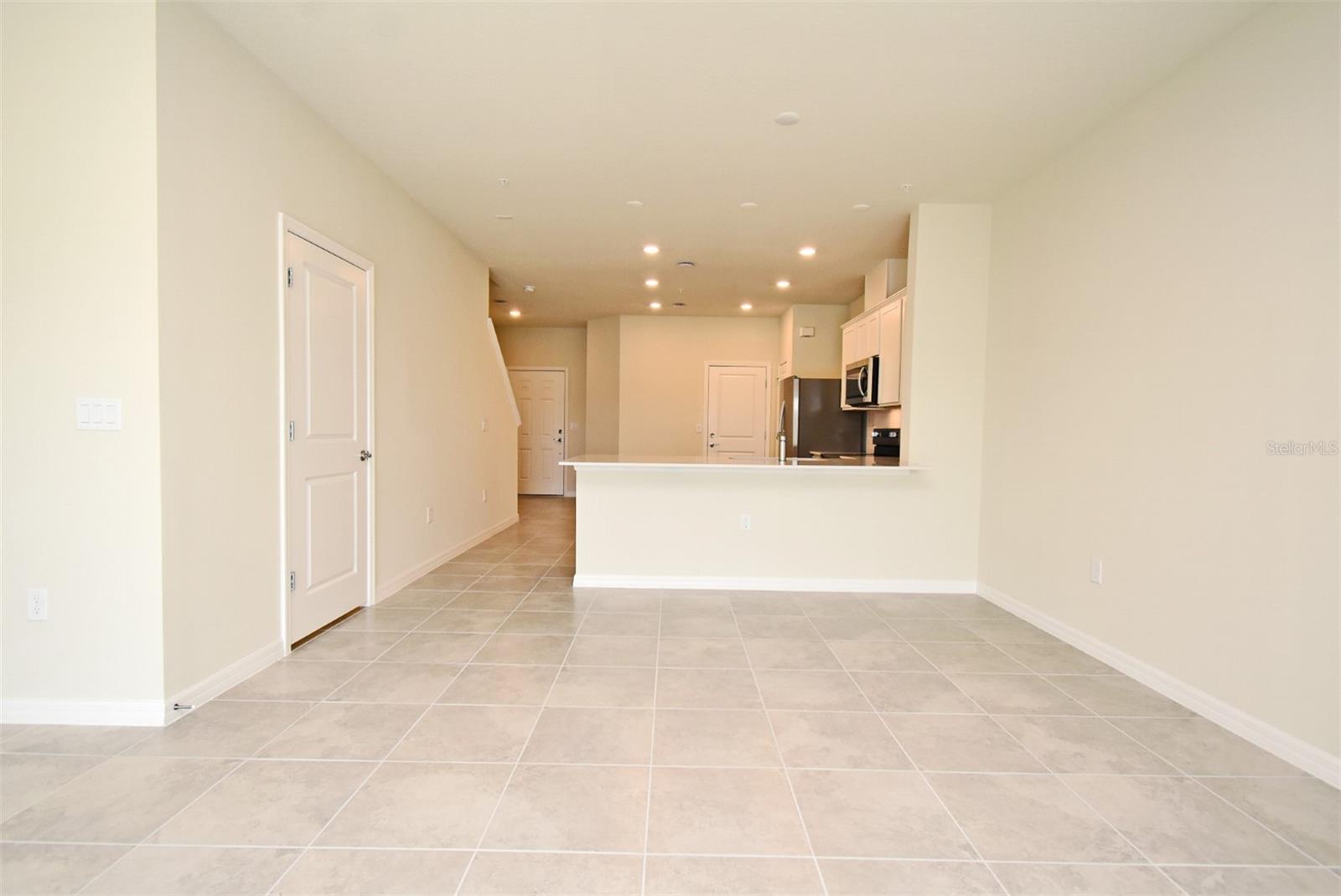 EMERALD POINTE AT BERYL LANDING - Residential Lease