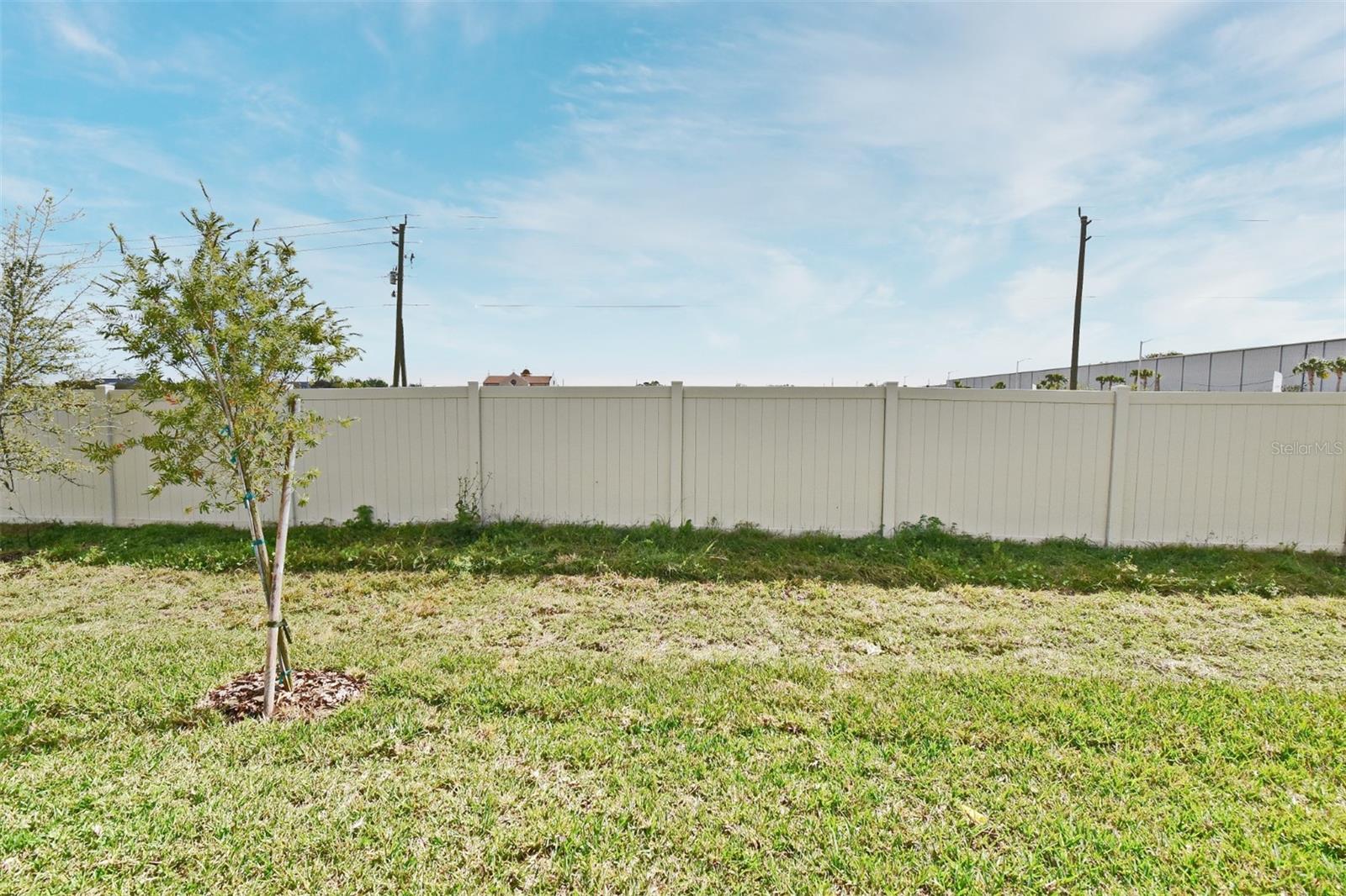 EMERALD POINTE AT BERYL LANDING - Residential Lease