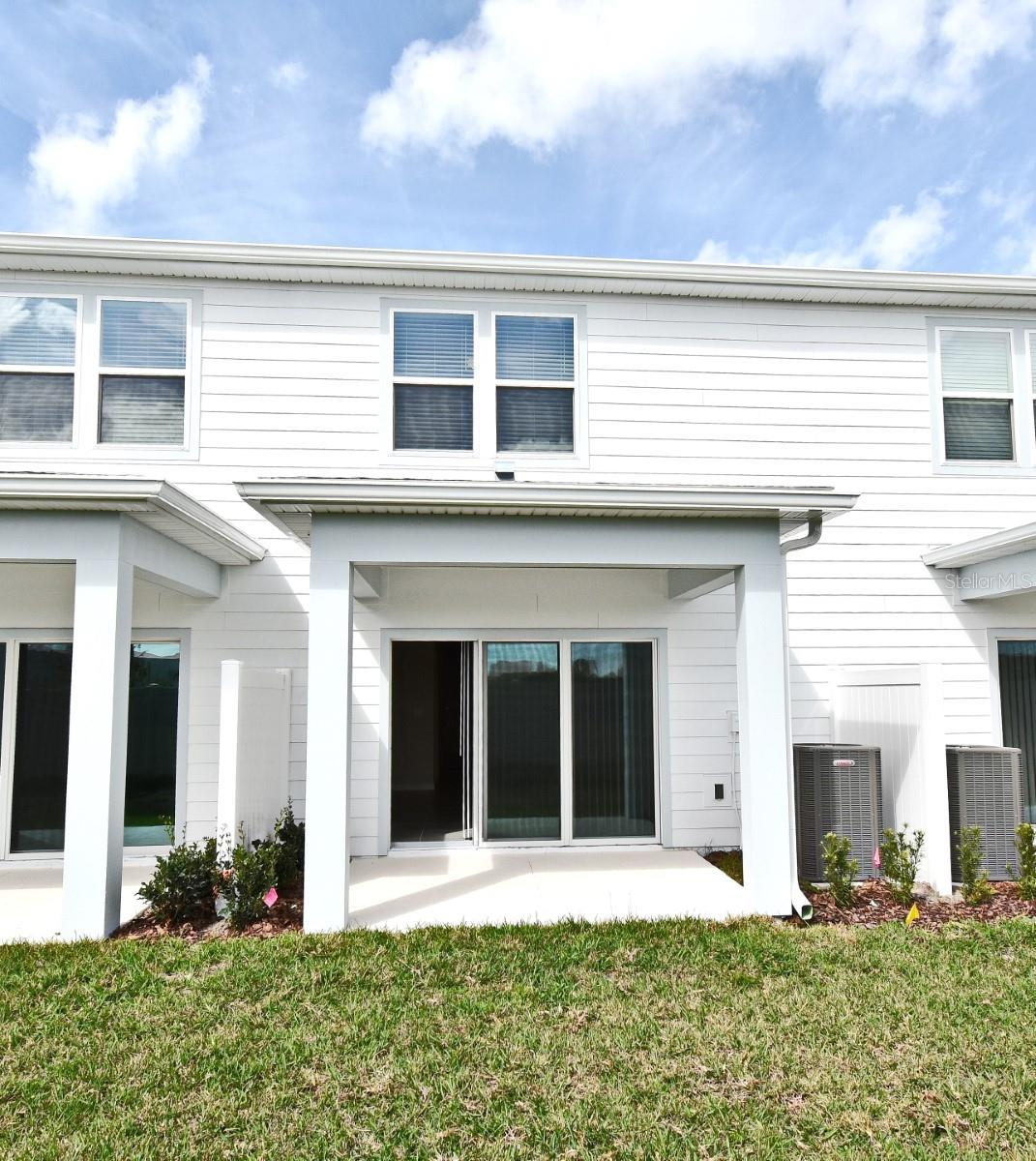 EMERALD POINTE AT BERYL LANDING - Residential Lease