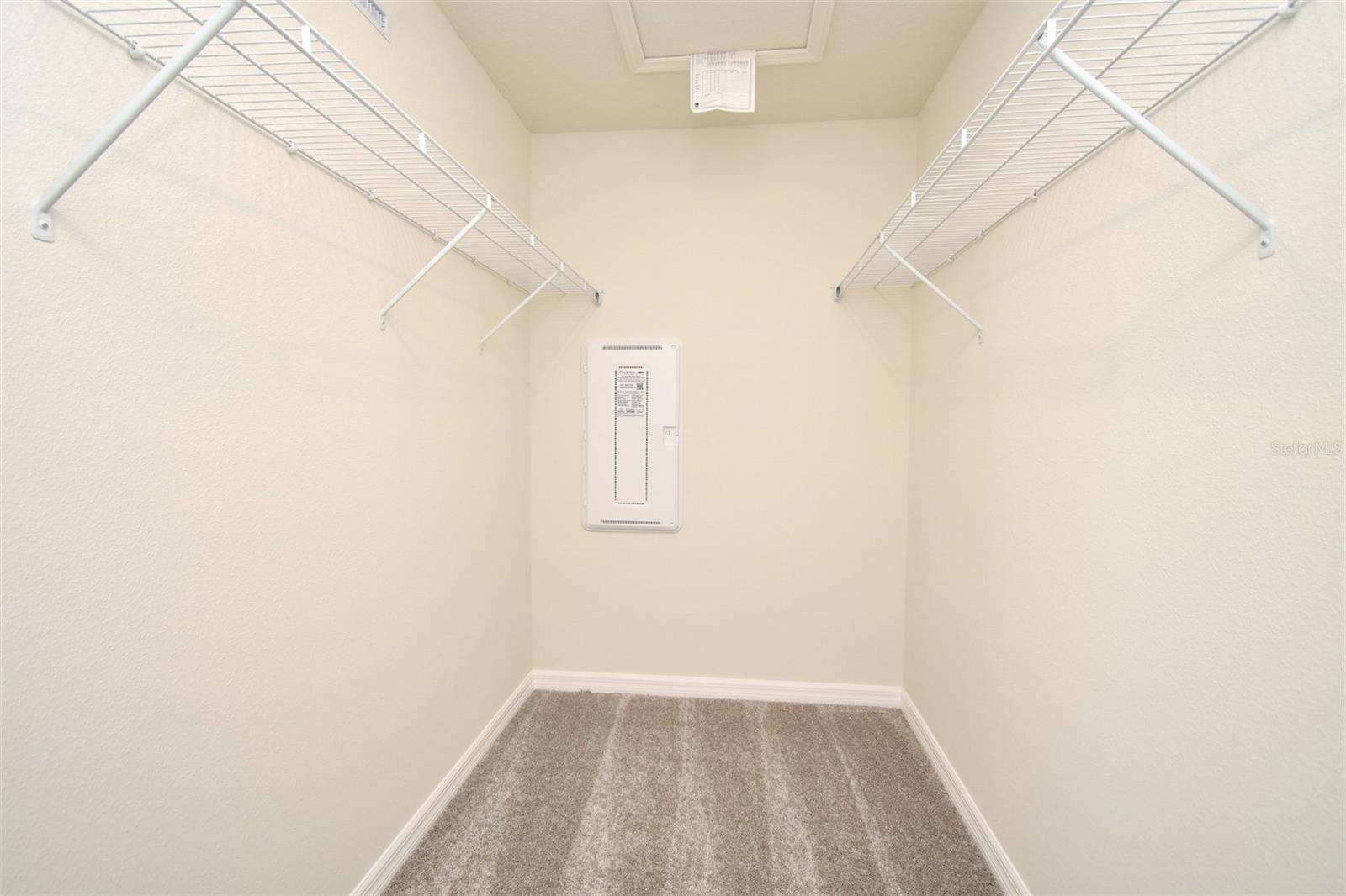 EMERALD POINTE AT BERYL LANDING - Residential Lease