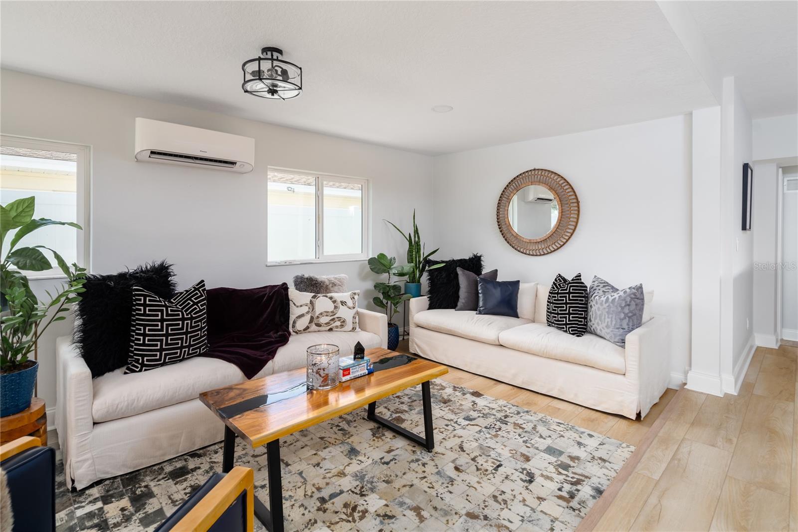 WEST NAPLES - Residential