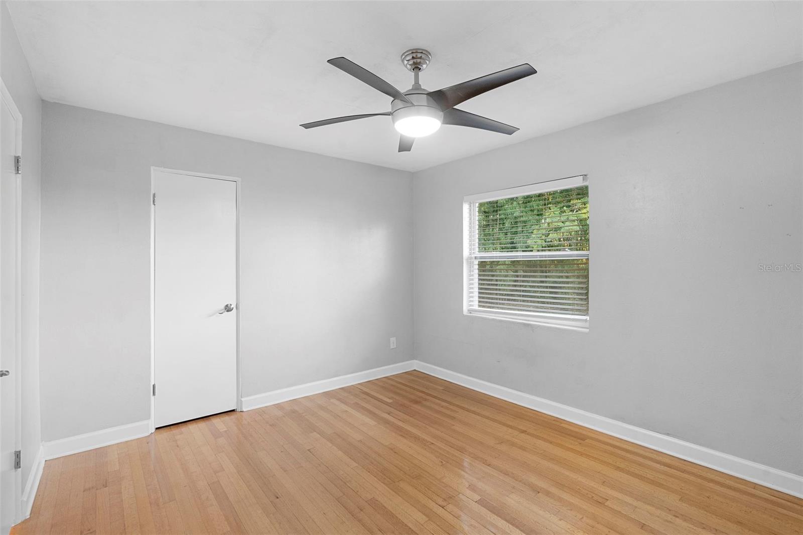 FAIRVIEW SHORES - Residential Income