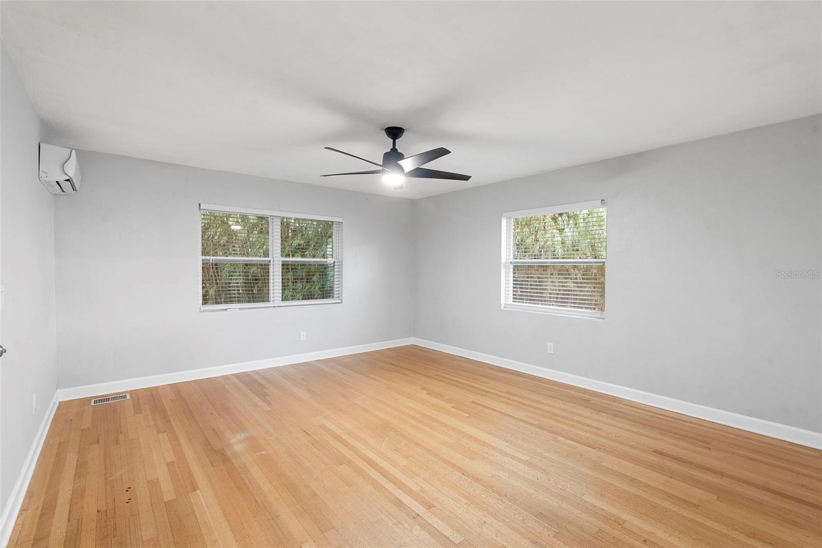 FAIRVIEW SHORES - Residential Income