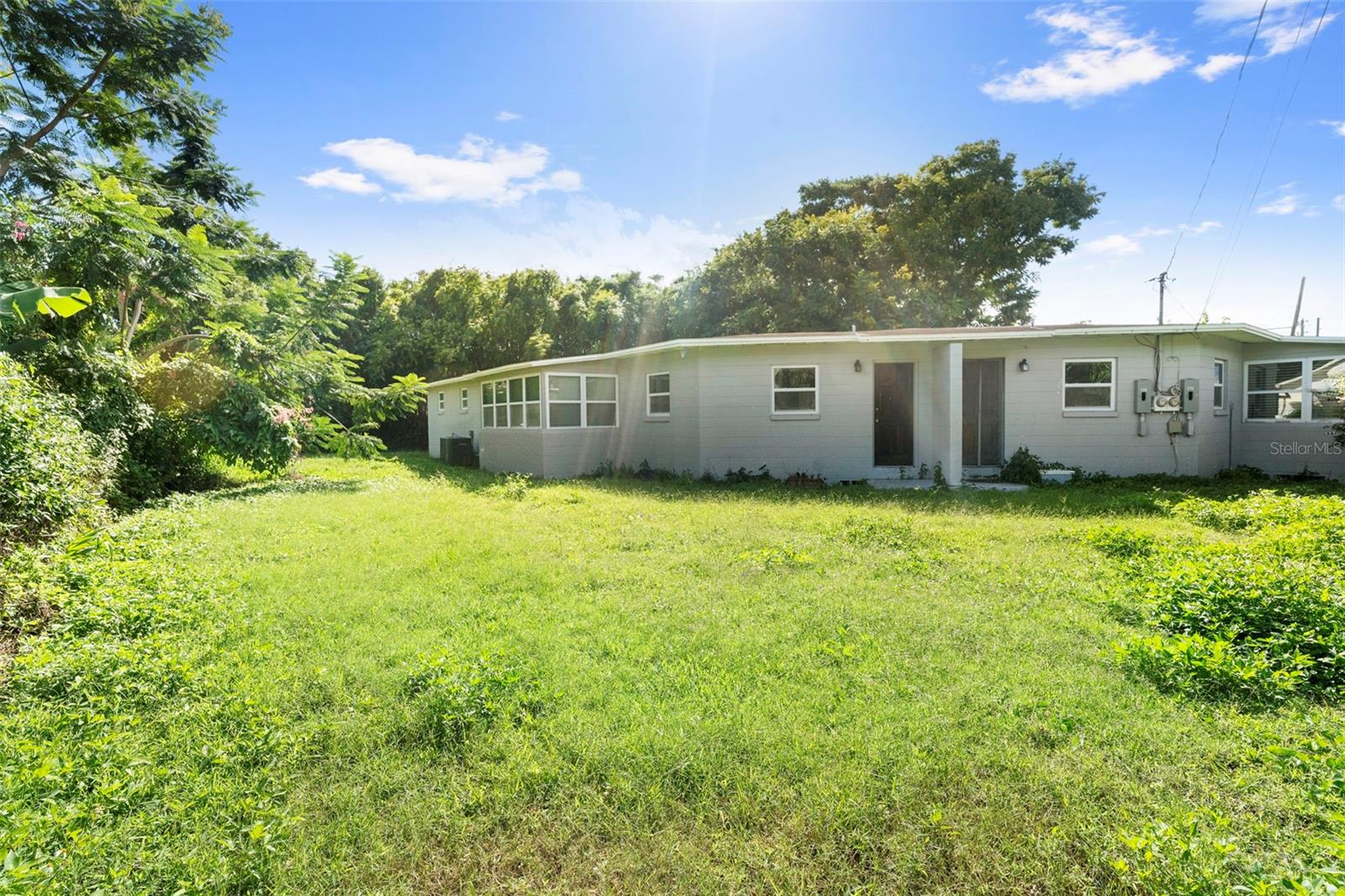 FAIRVIEW SHORES - Residential Income