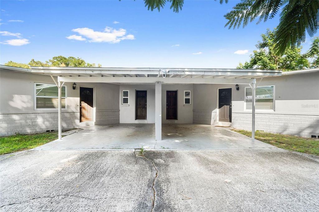 Photo of 4711 Eggleston Avenue, Orlando, FL 32804 (MLS # O6353545)
