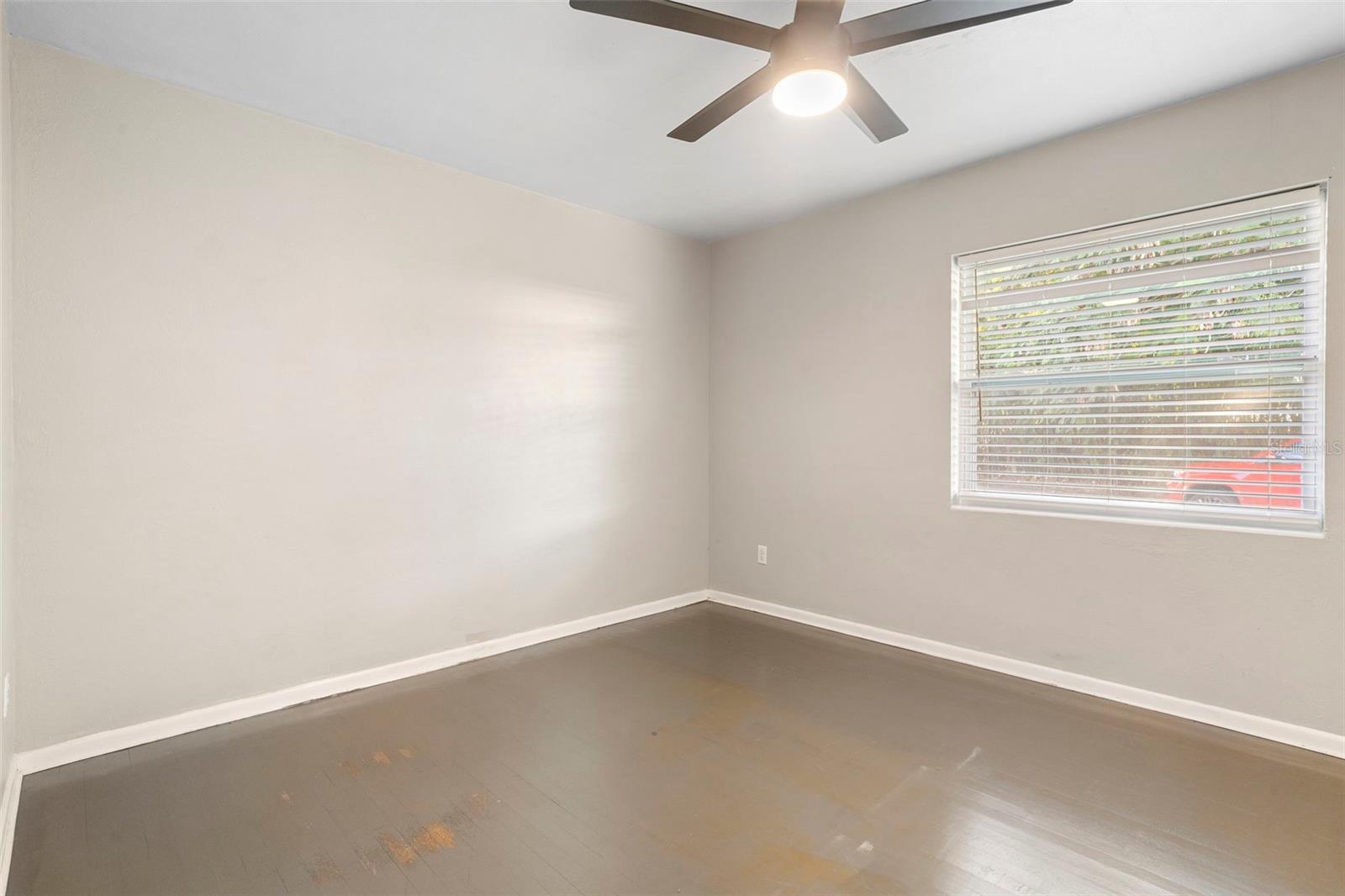 FAIRVIEW SHORES - Residential Income