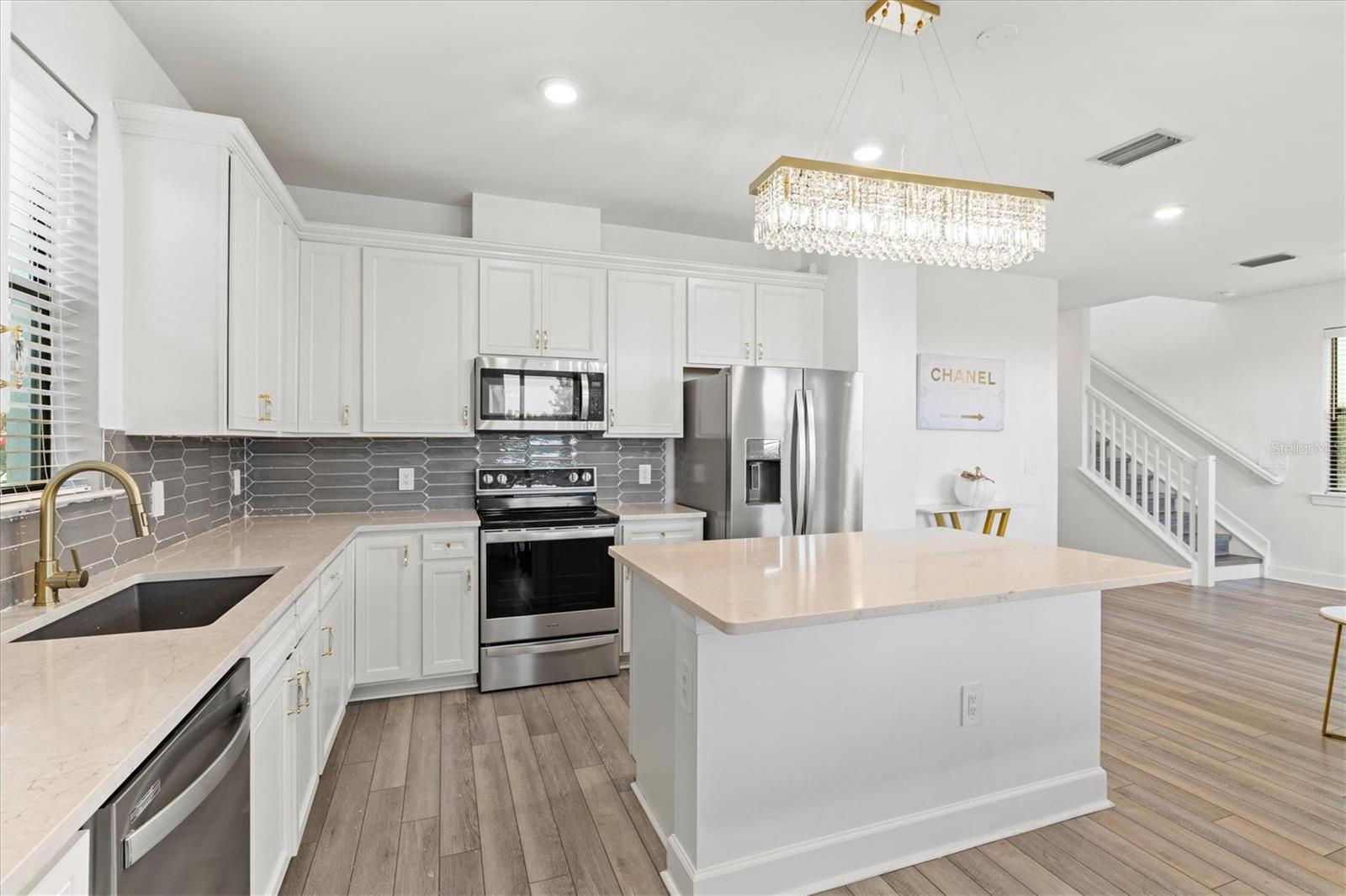 SAPPHIRE POINT PH I & II SUBPH 1A, 1B, 1 - Residential Lease