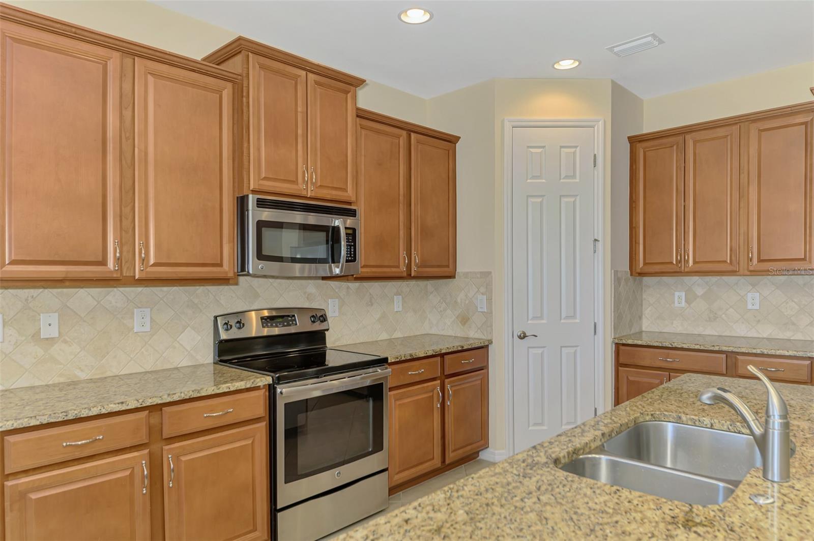 CALUSA PARK - Residential