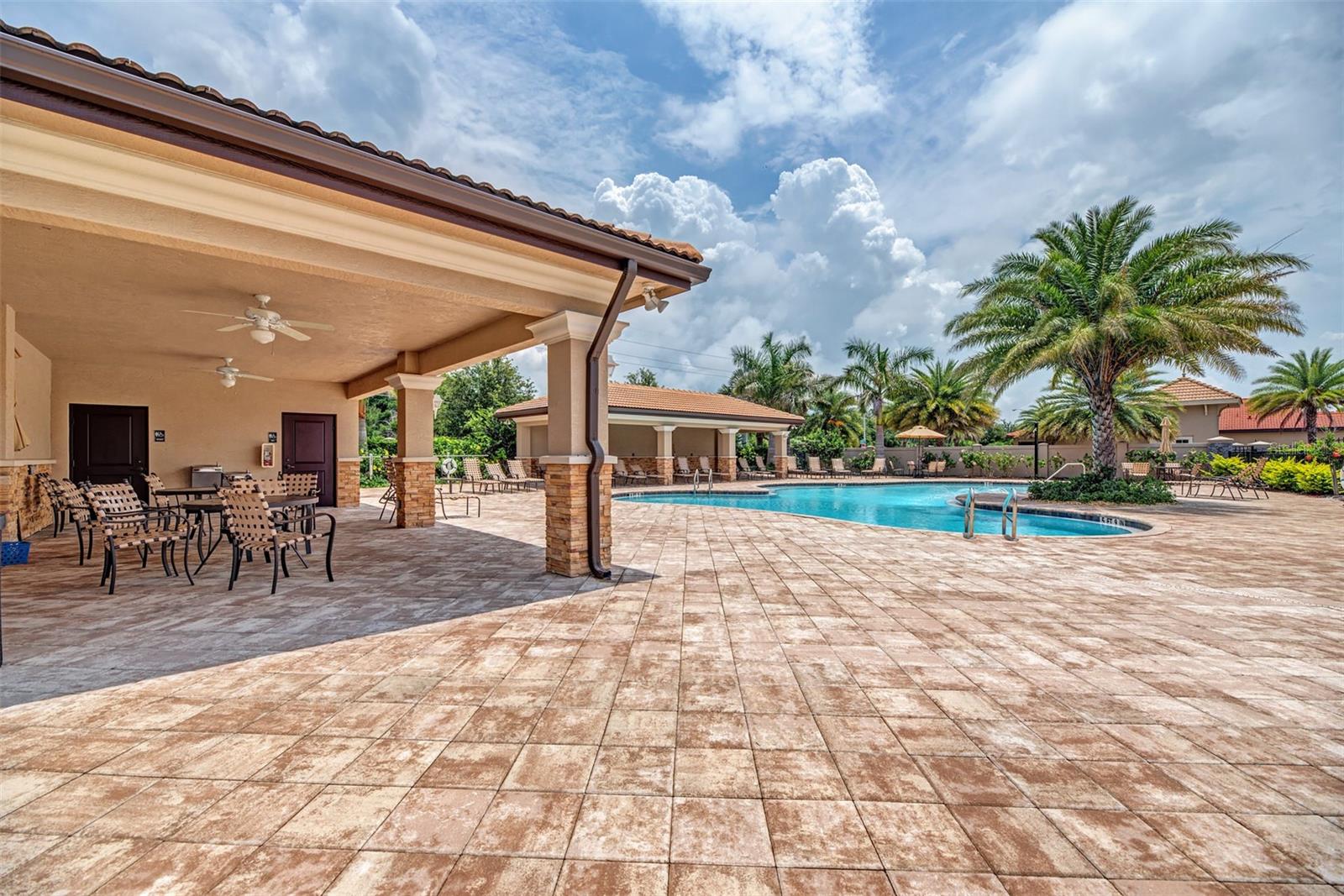 CALUSA PARK - Residential