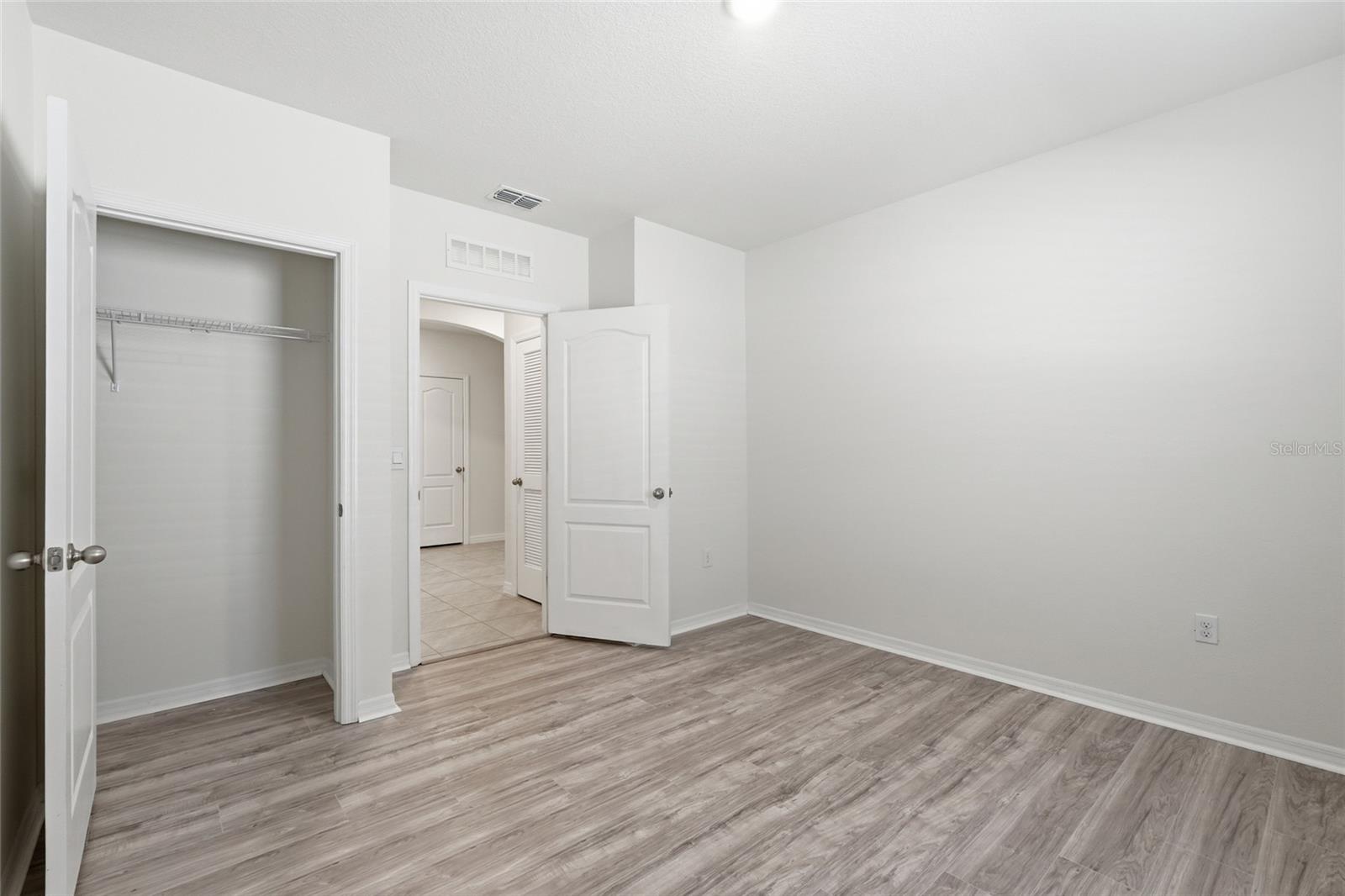 BRIDLE PATH - Residential