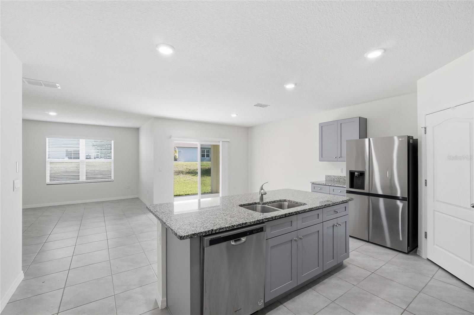 BRIDLE PATH - Residential