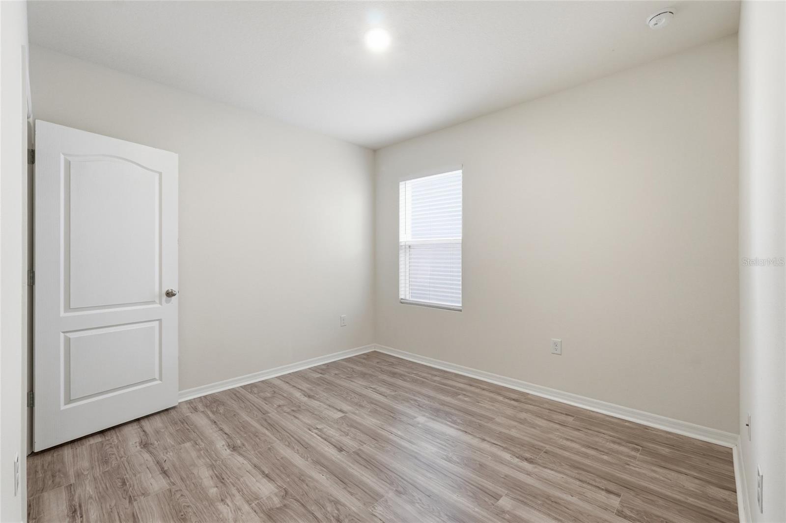 BRIDLE PATH - Residential