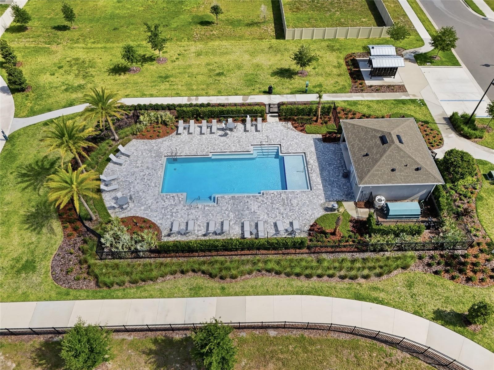 BRIDLE PATH - Residential