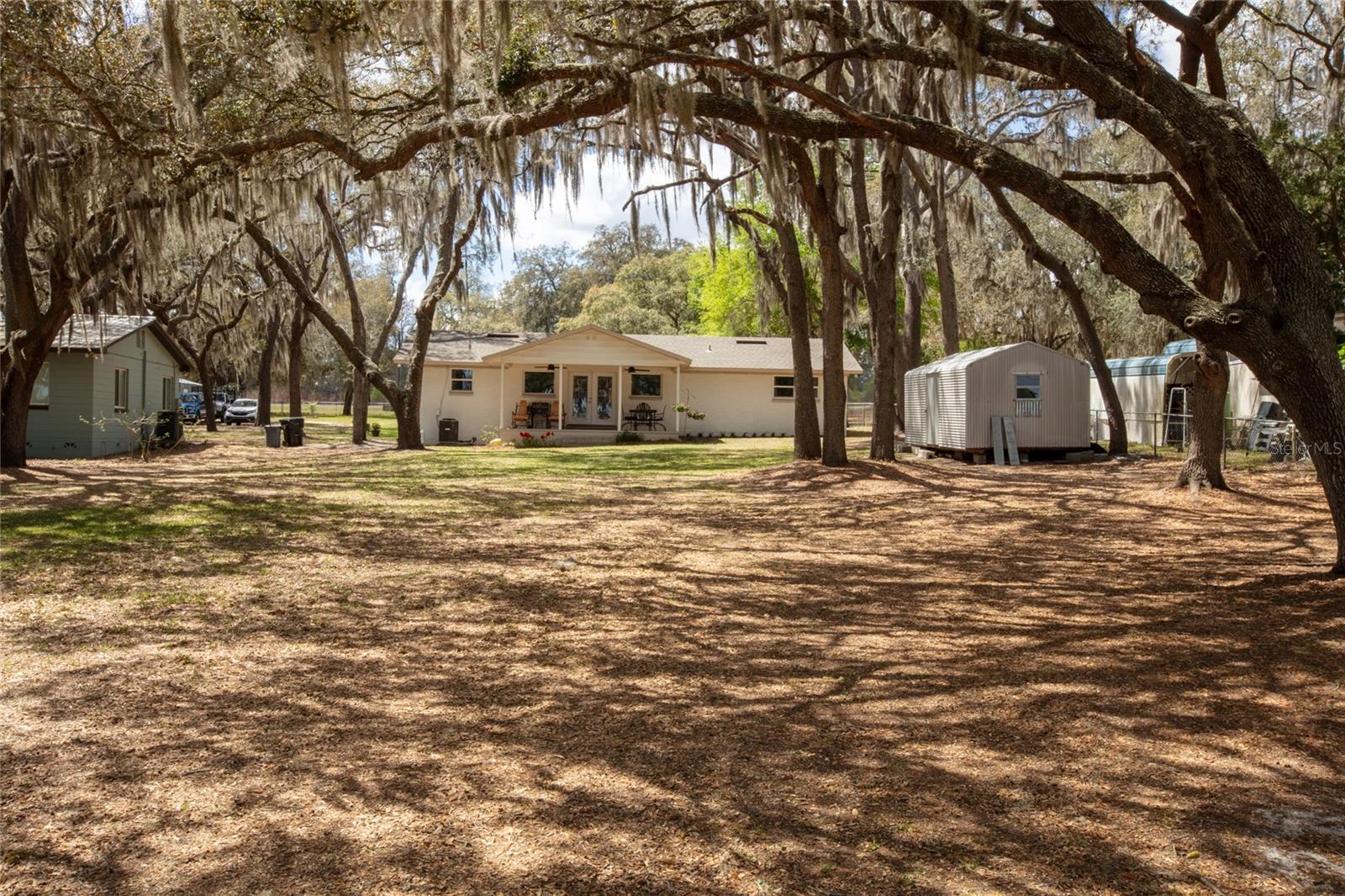 MCKAYS - Residential