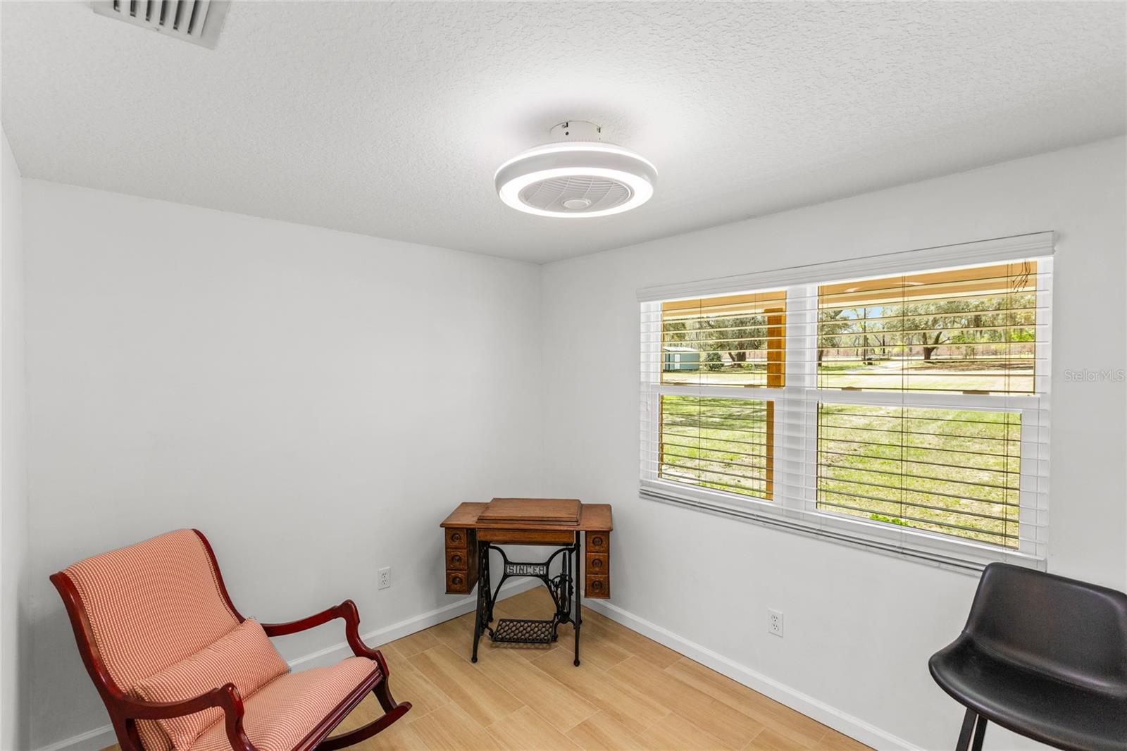 MCKAYS - Residential