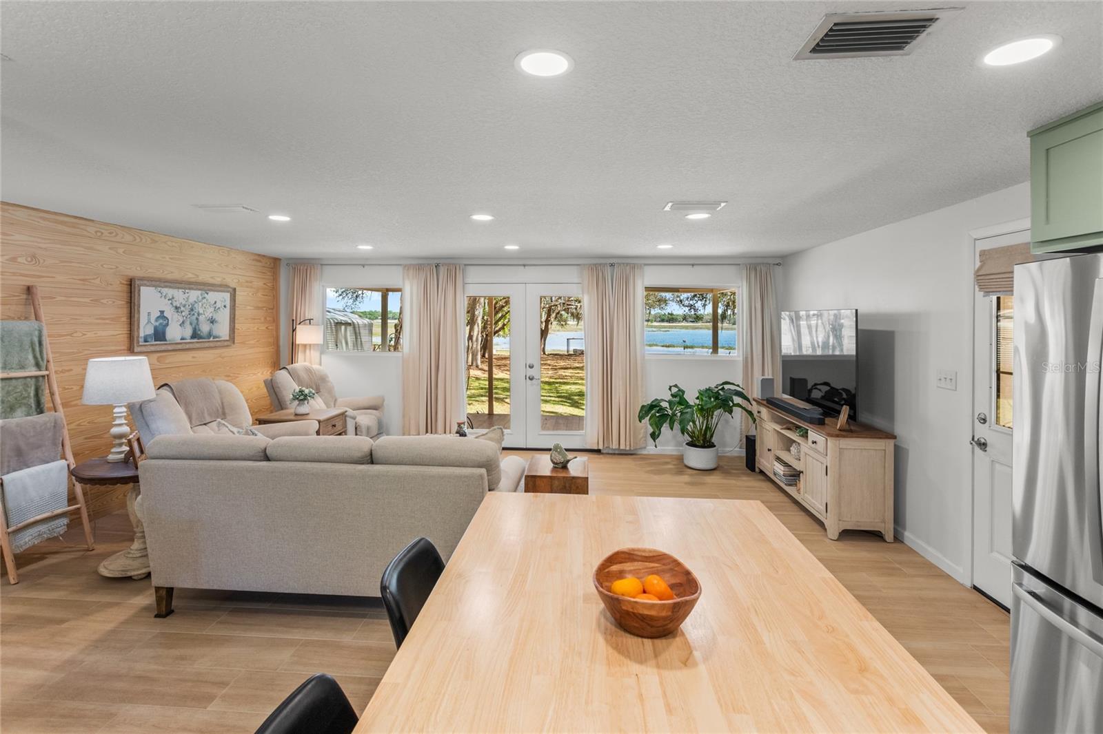 MCKAYS - Residential