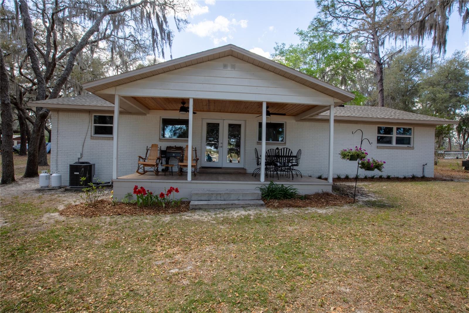 MCKAYS - Residential