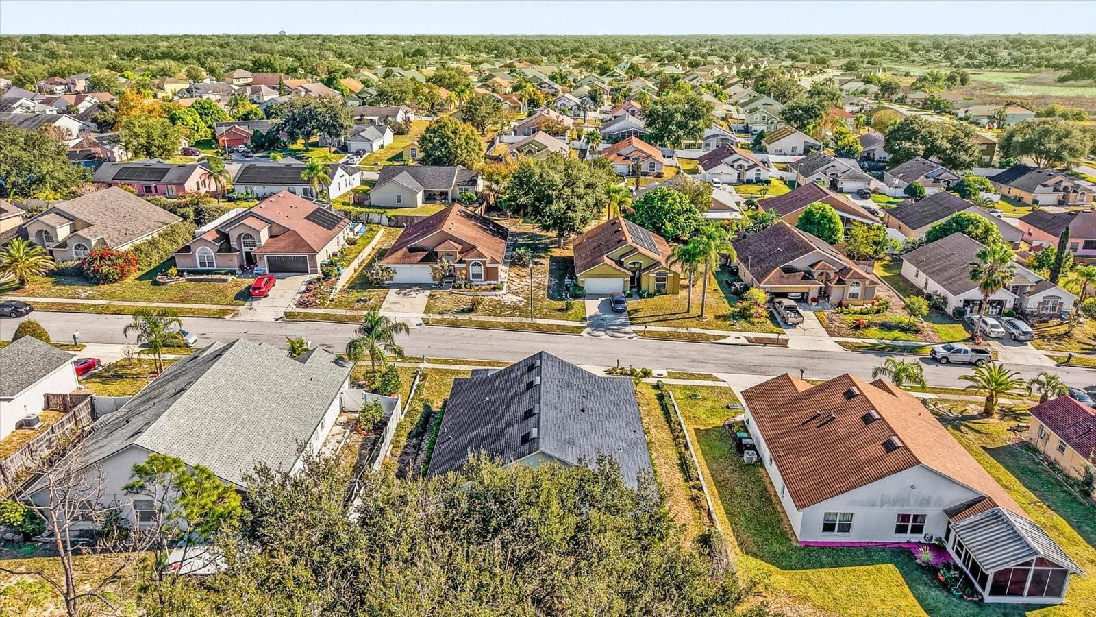 COUNTRY RUNA - Residential