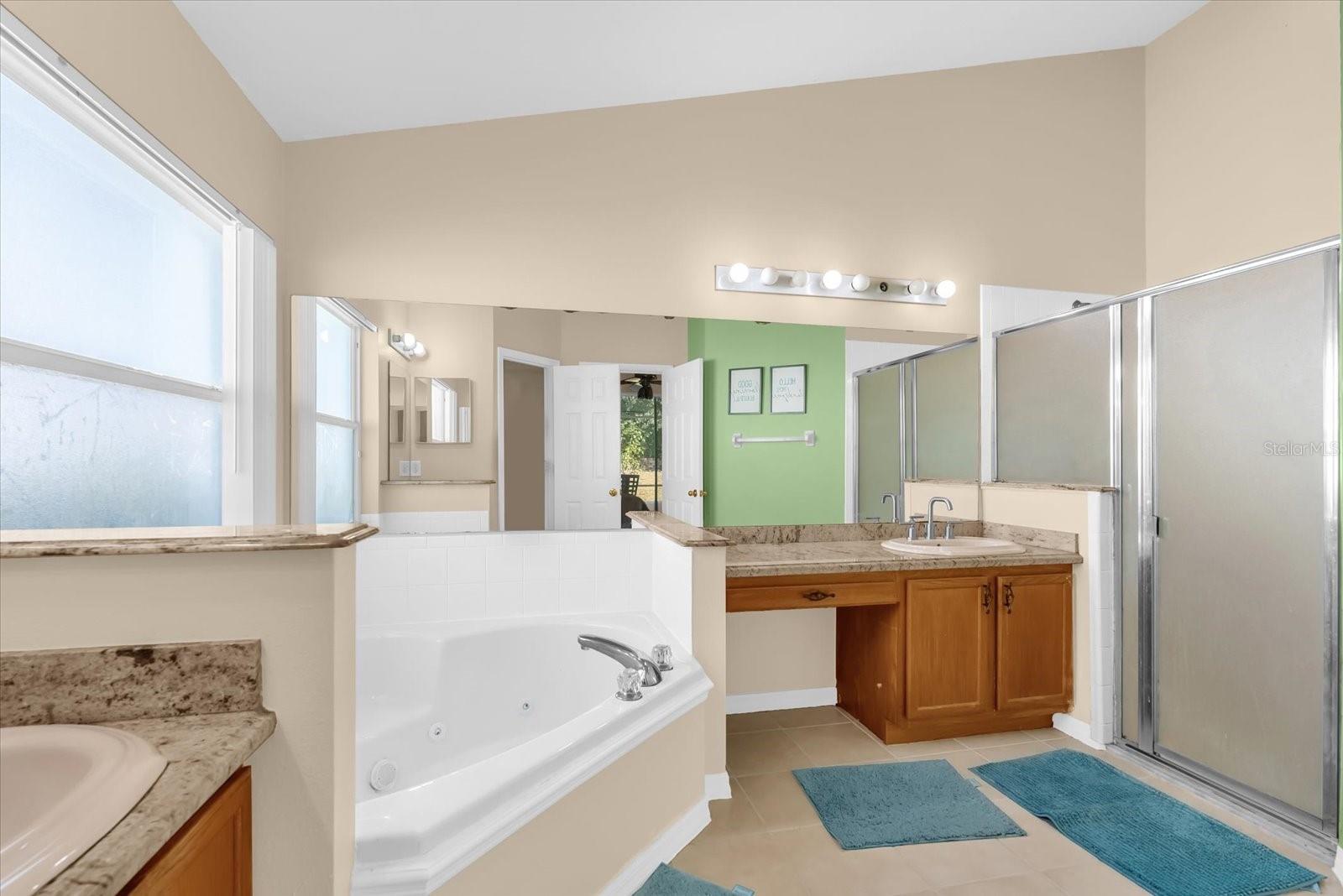 COUNTRY RUNA - Residential