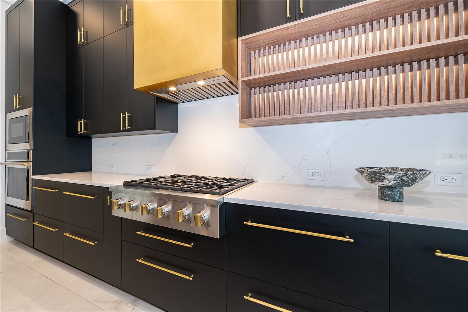 BELLA COLLINA SUB - Residential