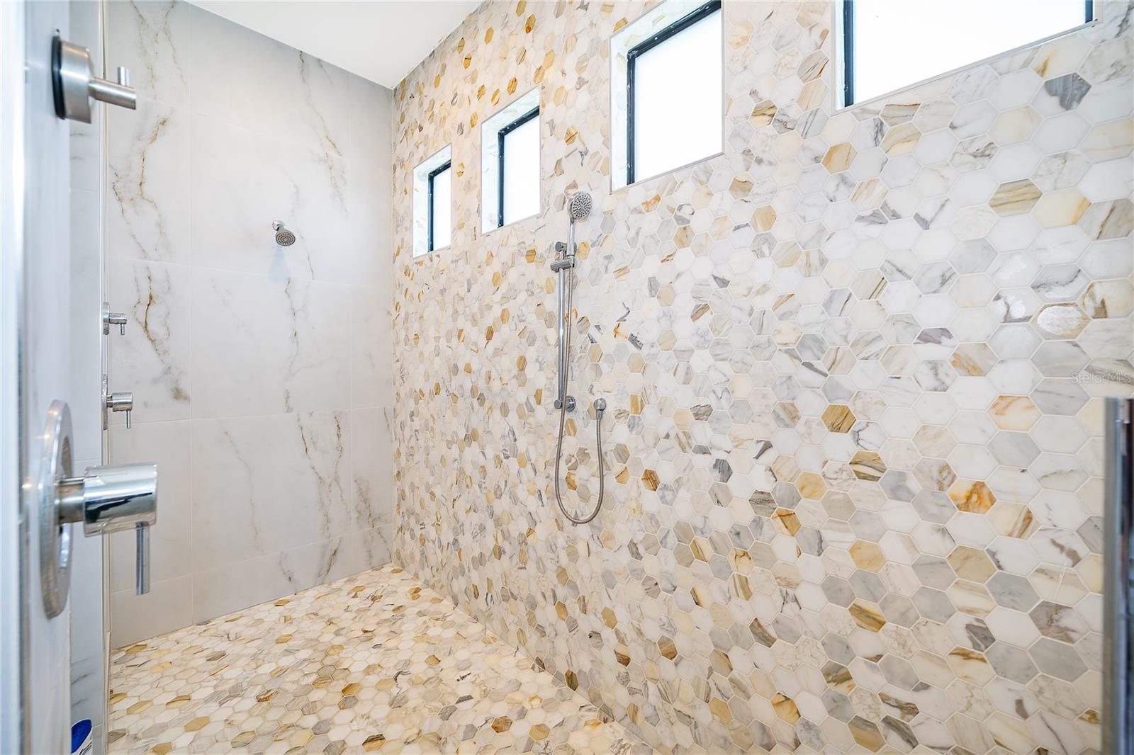 BELLA COLLINA SUB - Residential