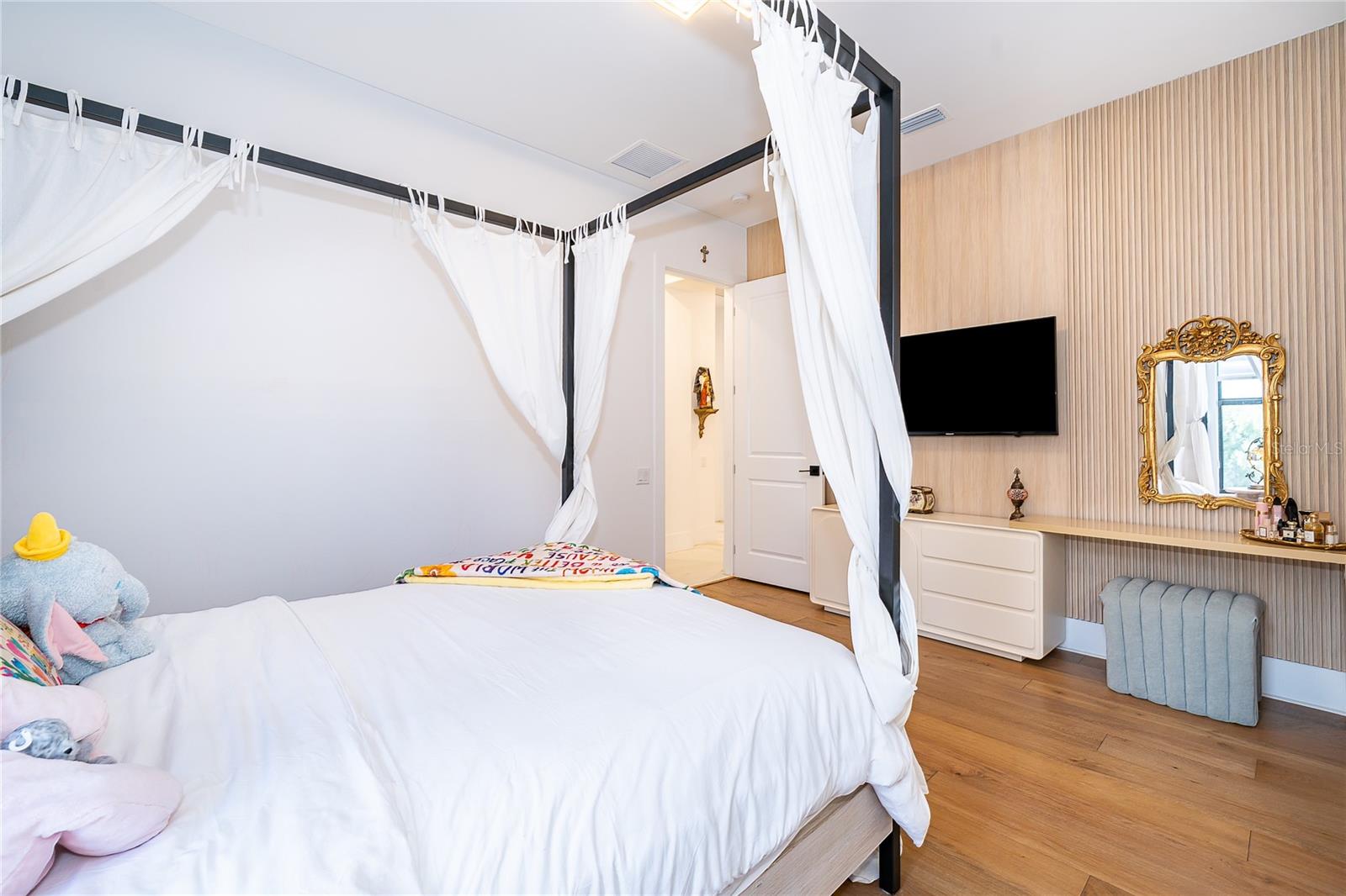 BELLA COLLINA SUB - Residential