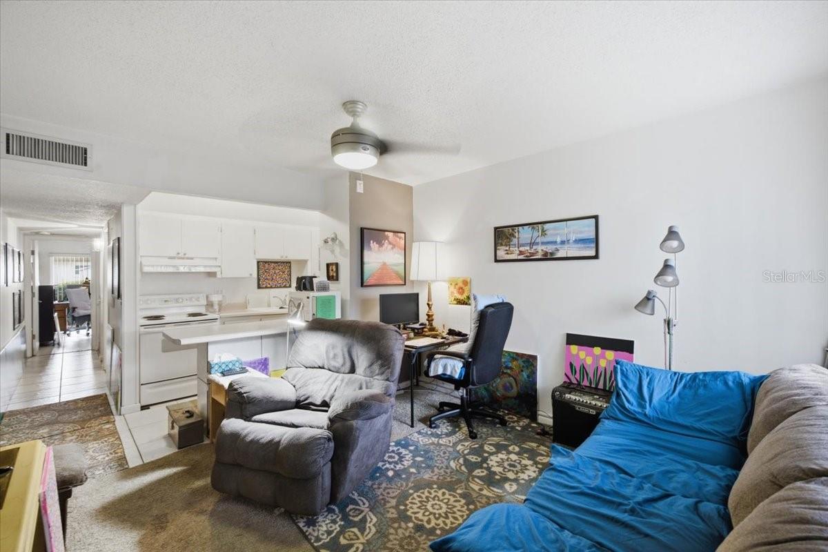 1235 S HIGHLAND AVENUE 5-102