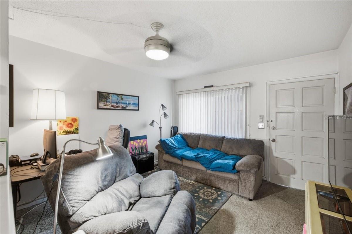 1235 S HIGHLAND AVENUE 5-102