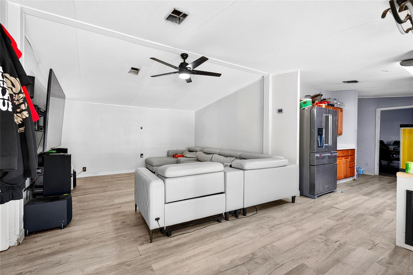 SILVERWOOD VILLAS - Residential